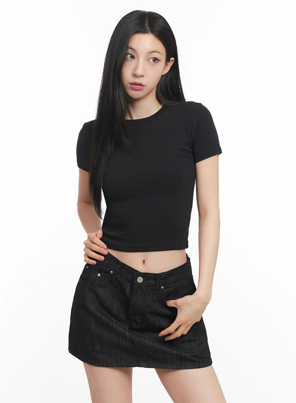 Slim-Fit Crop Tee IY516 - Image 17