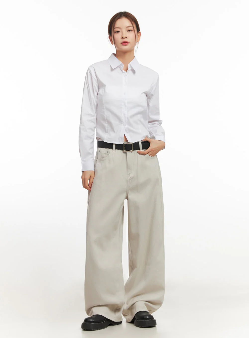 Slim-Fit Cropped Collared Button-Up Shirt IM513 - Image 3