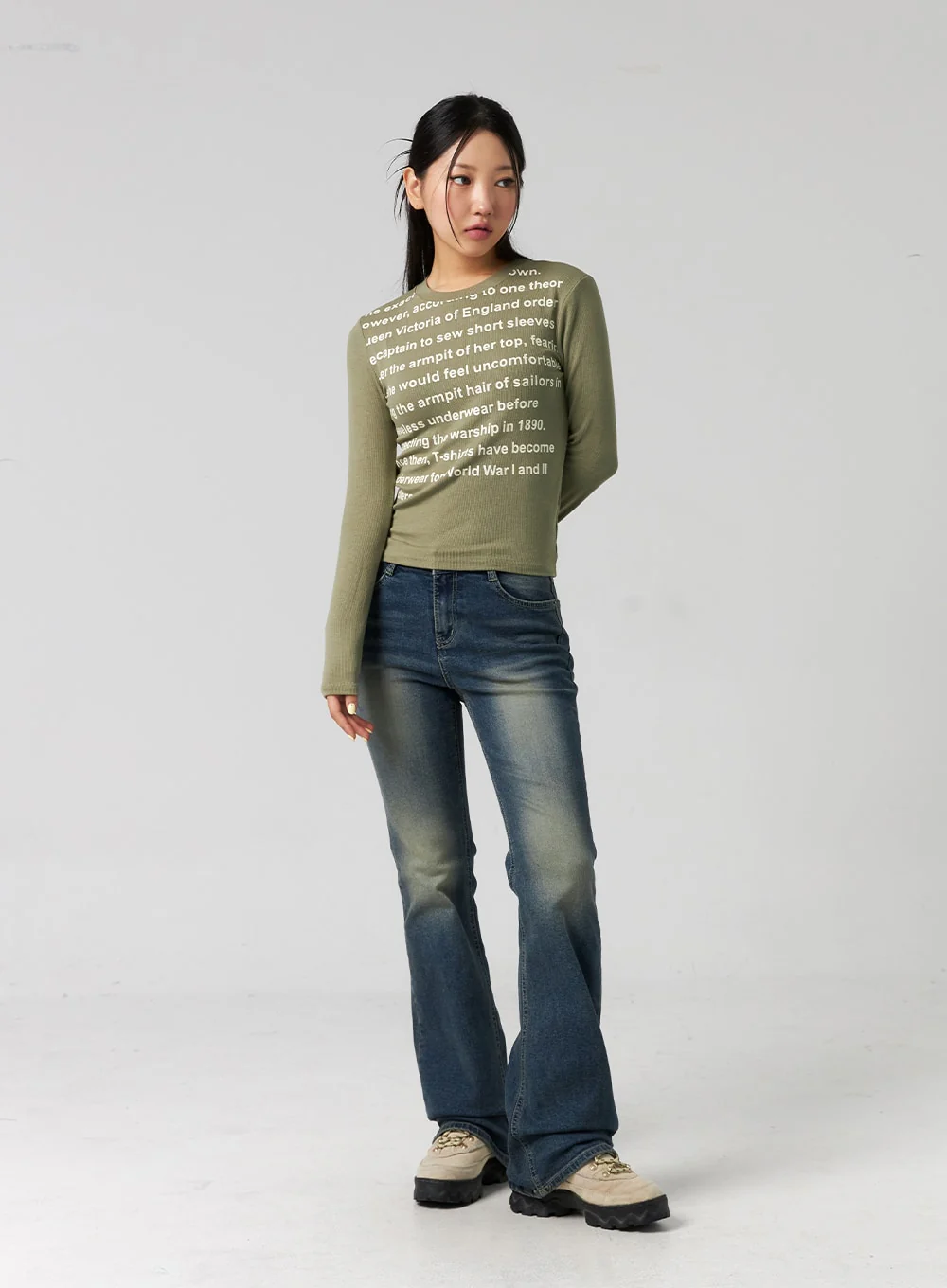 Slim-Fit Graphic Tee CG327 - Image 10