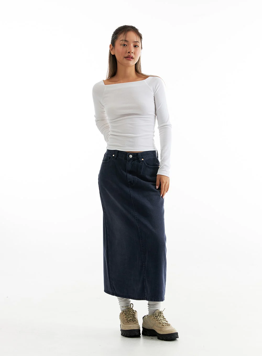 Slim-Fit Off-Shoulder T-Shirt CO313 - Image 8