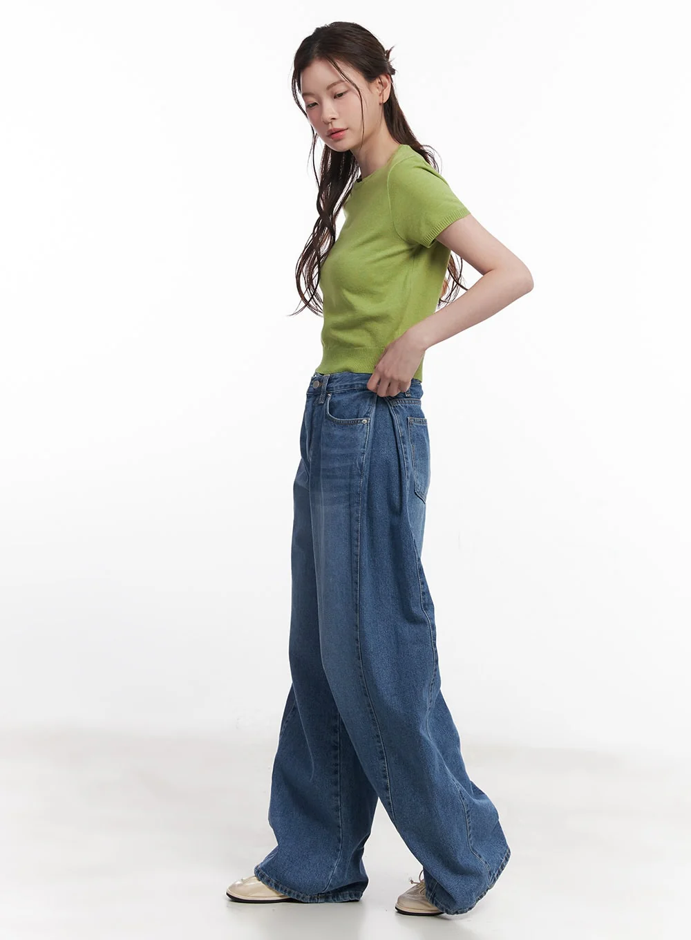 Slim-Fit Short Sleeve Sweater CY519 - Image 4
