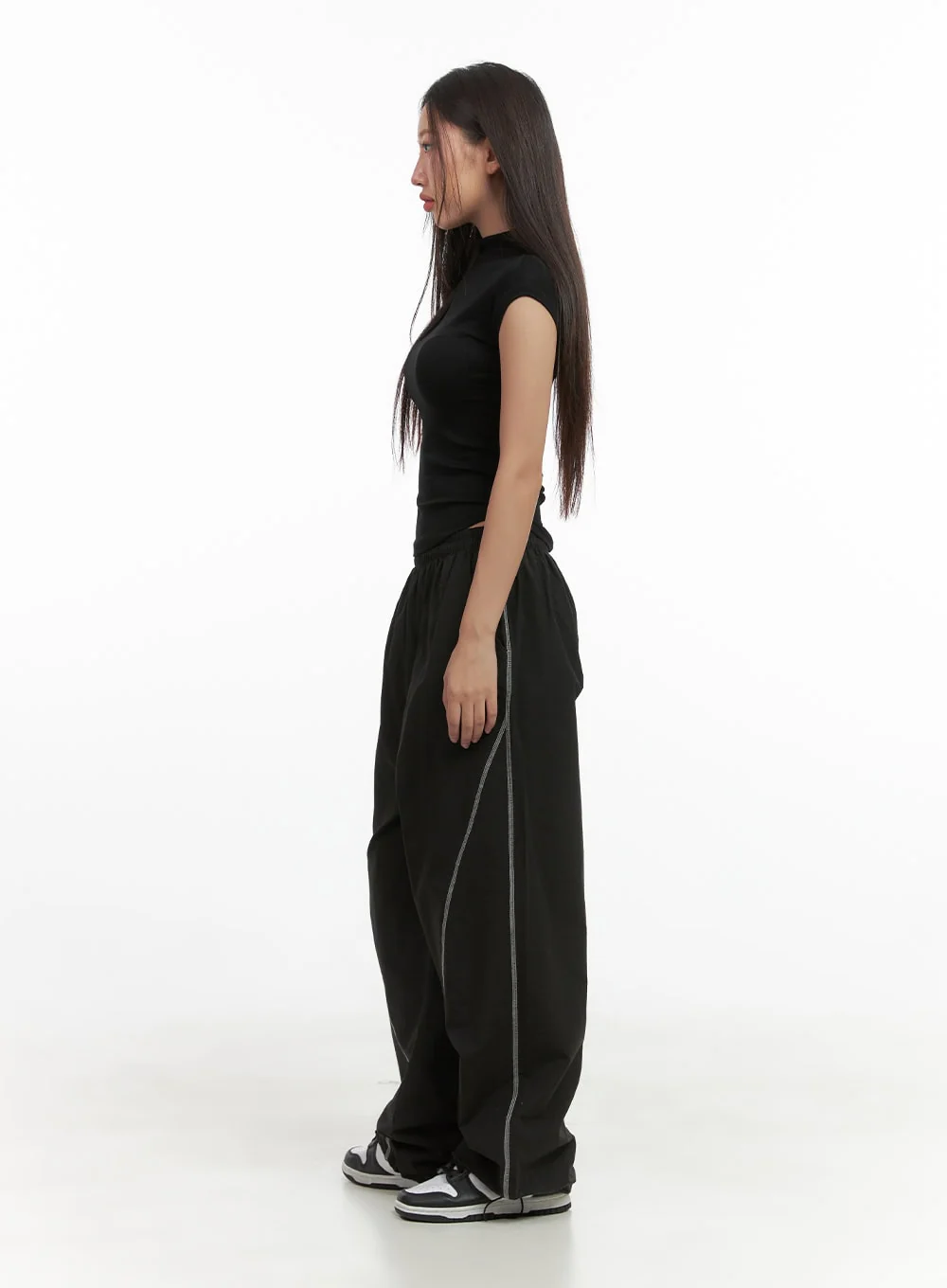 Slim Fit Turtle Neck Crop Top CO402 - Image 3