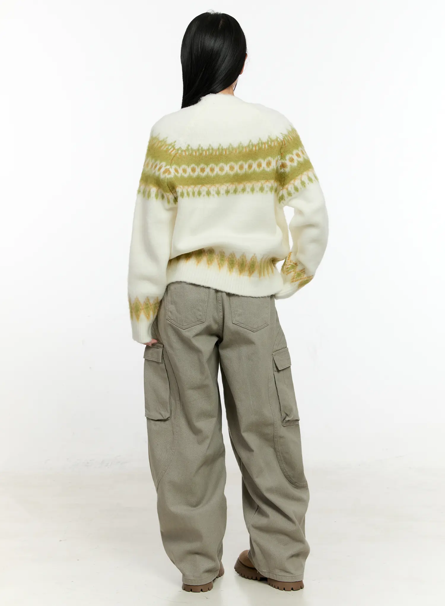 Snowflake Knit Cardigan CN506 - Image 5