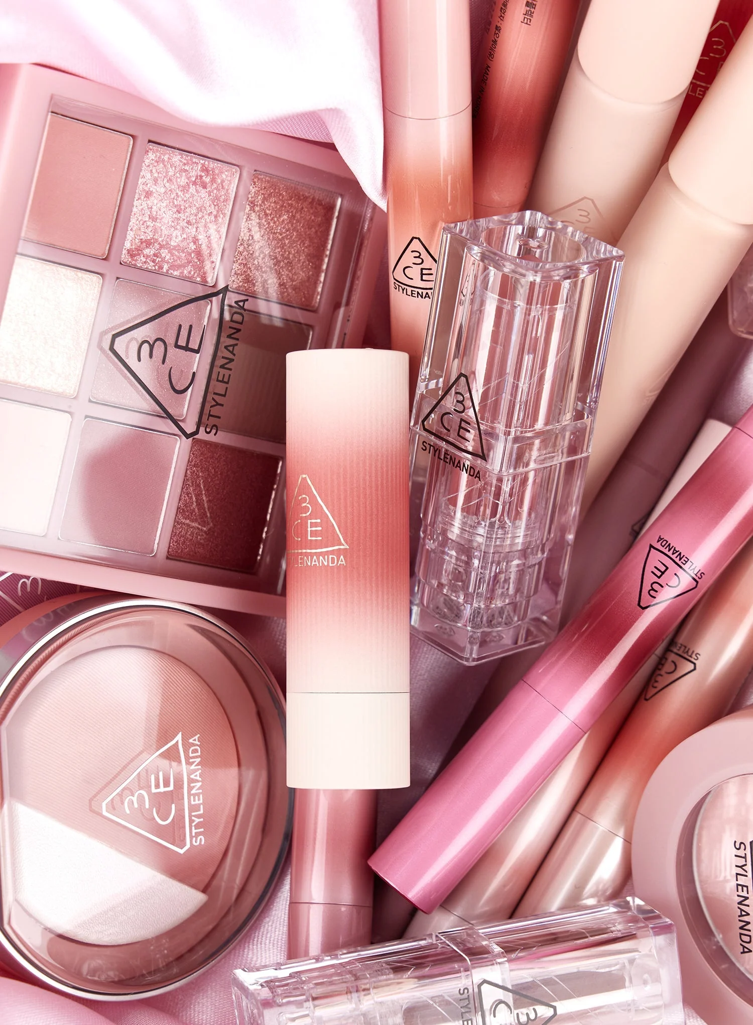 Soft Matte Lipstick (3.5g) - Image 3