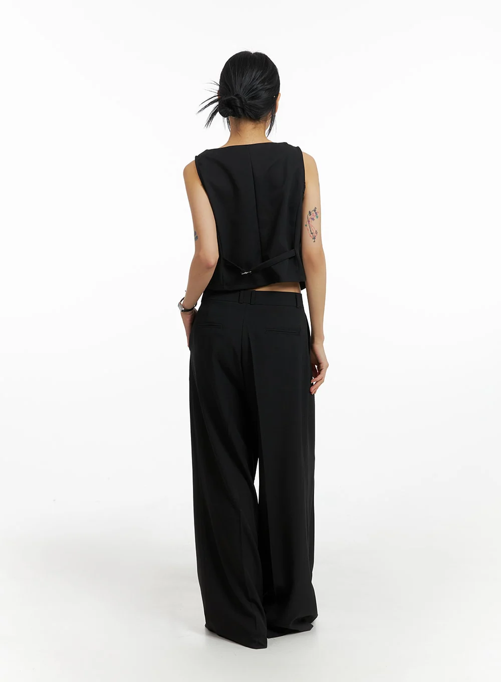 Solid Buttoned Vest IM414 - Image 8
