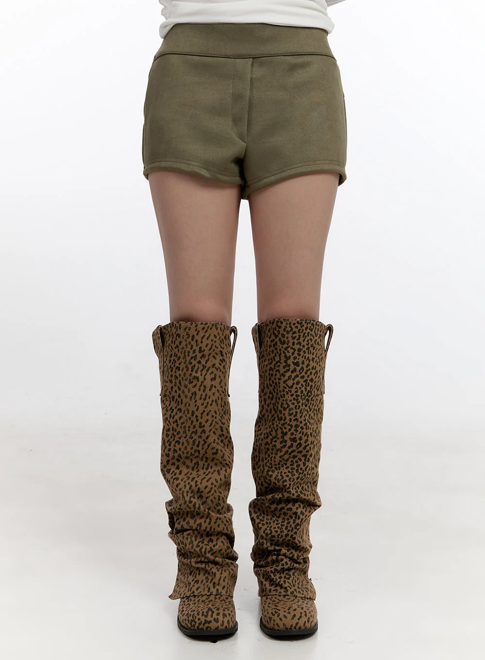 Solid Stretch Suede Shorts CN422 - Image 5