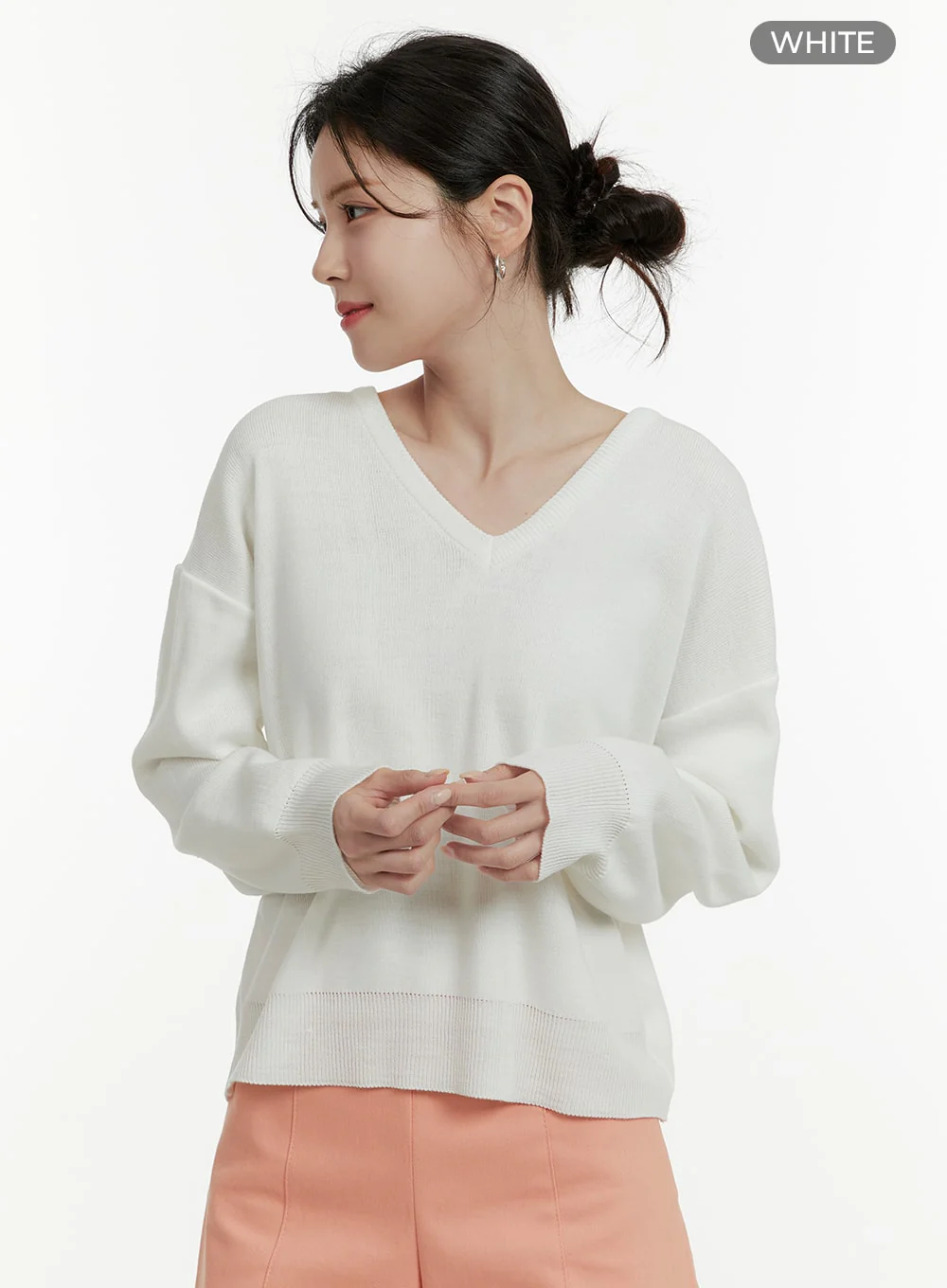 Solid V-Neck Sweater OA405 - Image 6
