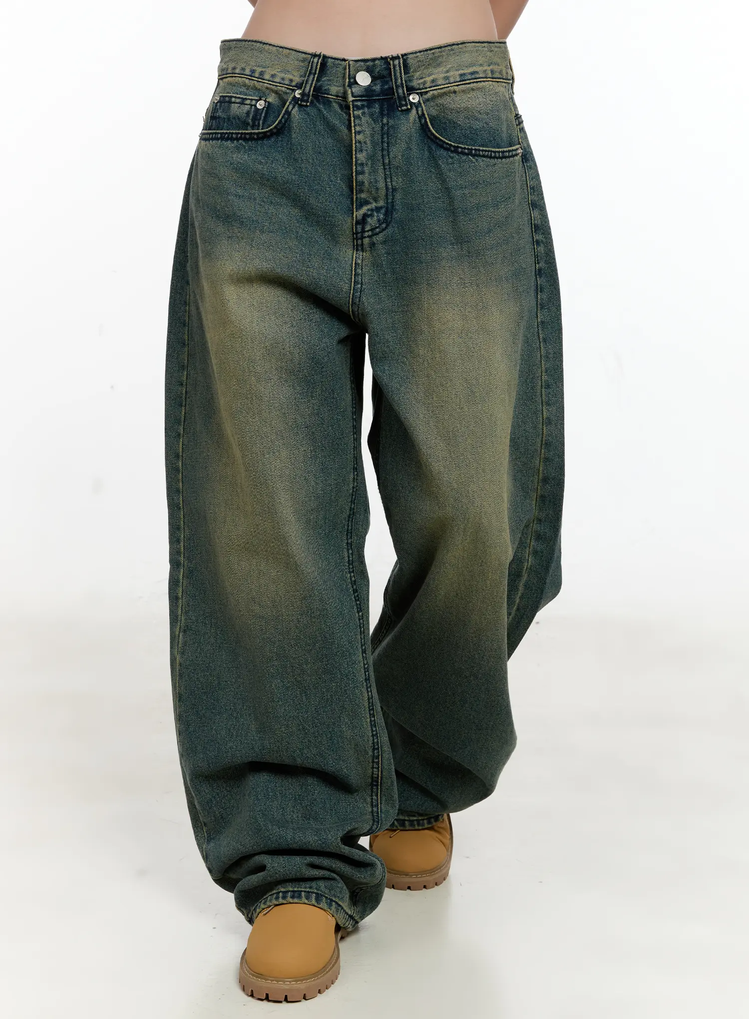 Sooyoung Baggy Vintage Wash Jeans CL531
