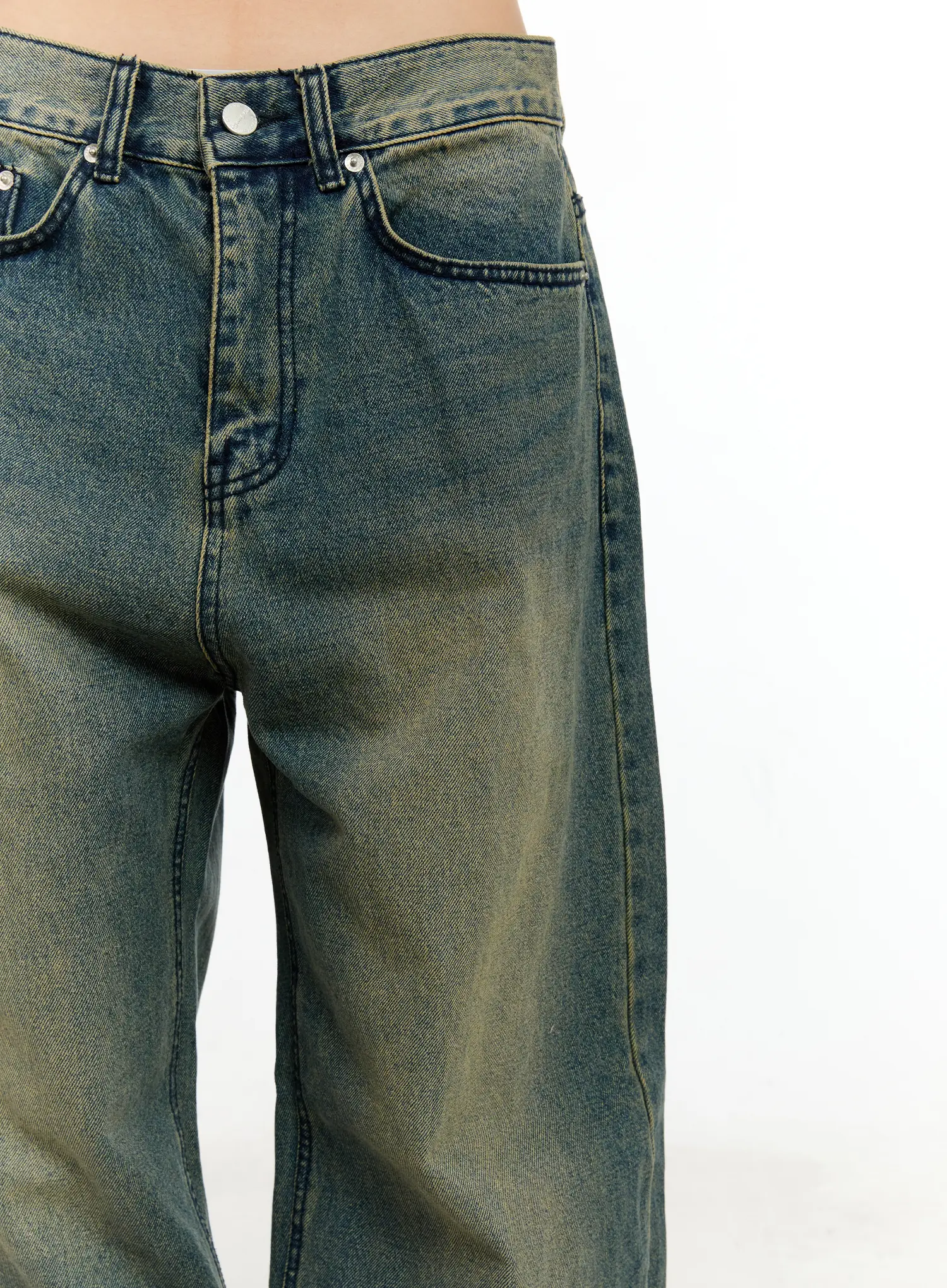 Sooyoung Baggy Vintage Wash Jeans CL531 - Image 4