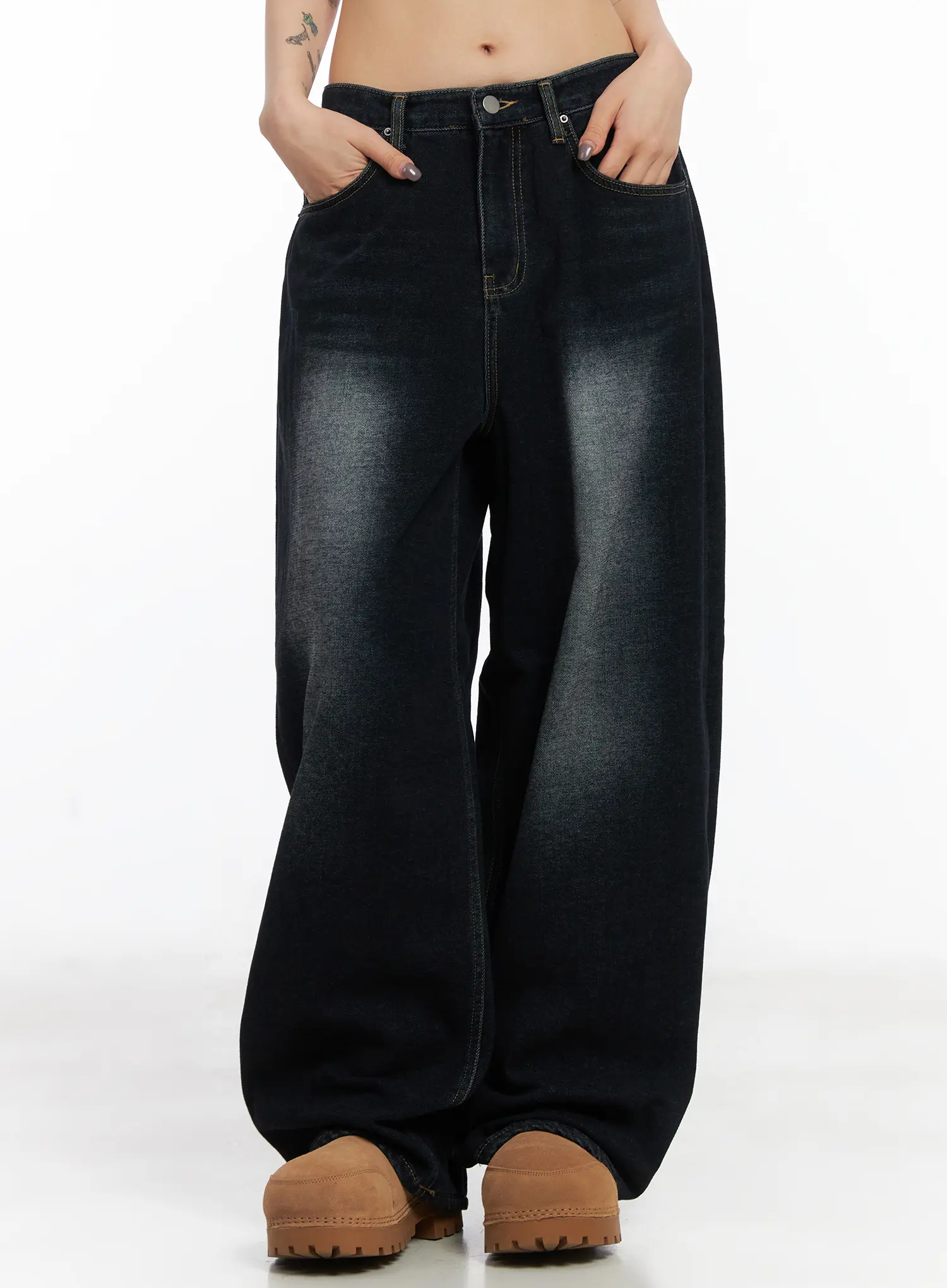 Soph Fleece-Lined Washed Wide-Leg Jeans CD509 - Image 2