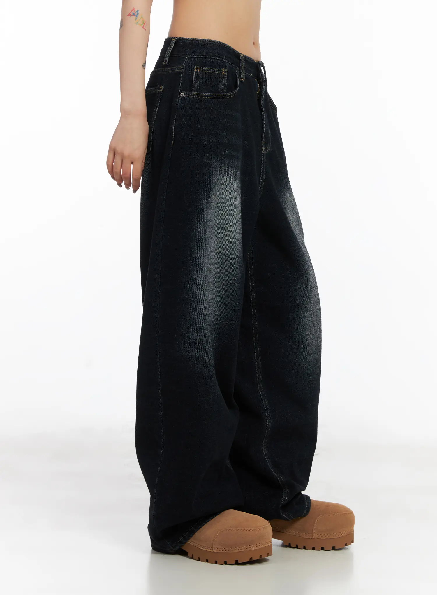 Soph Fleece-Lined Washed Wide-Leg Jeans CD509 - Image 4