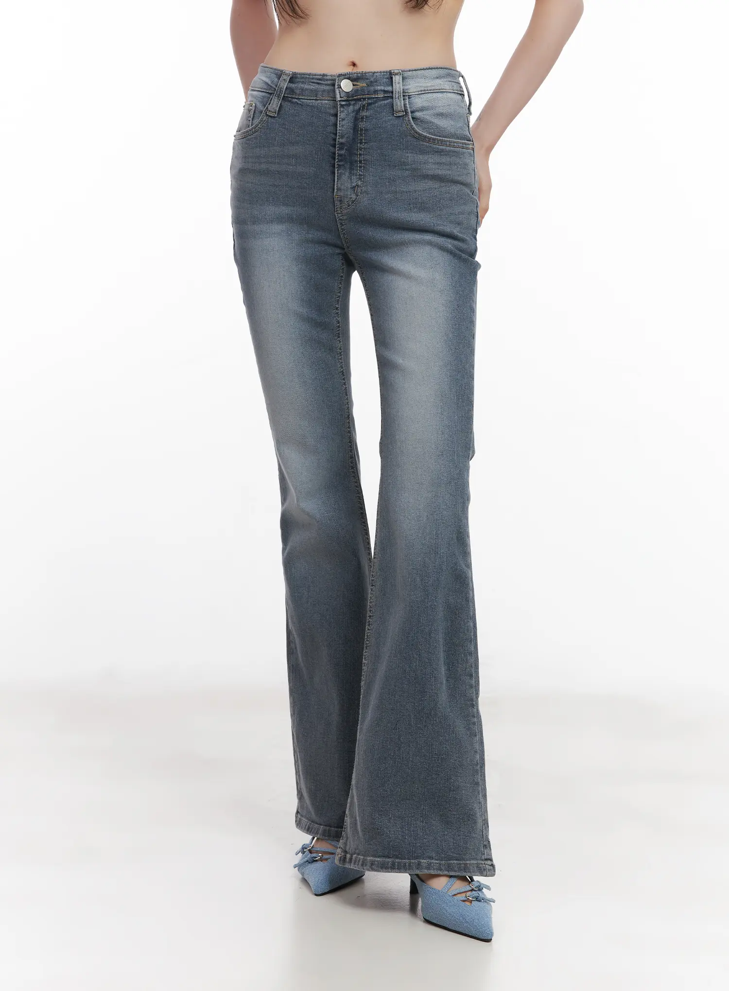 Soyeon Flared Jeans with Hip Pads CU520 - Image 10