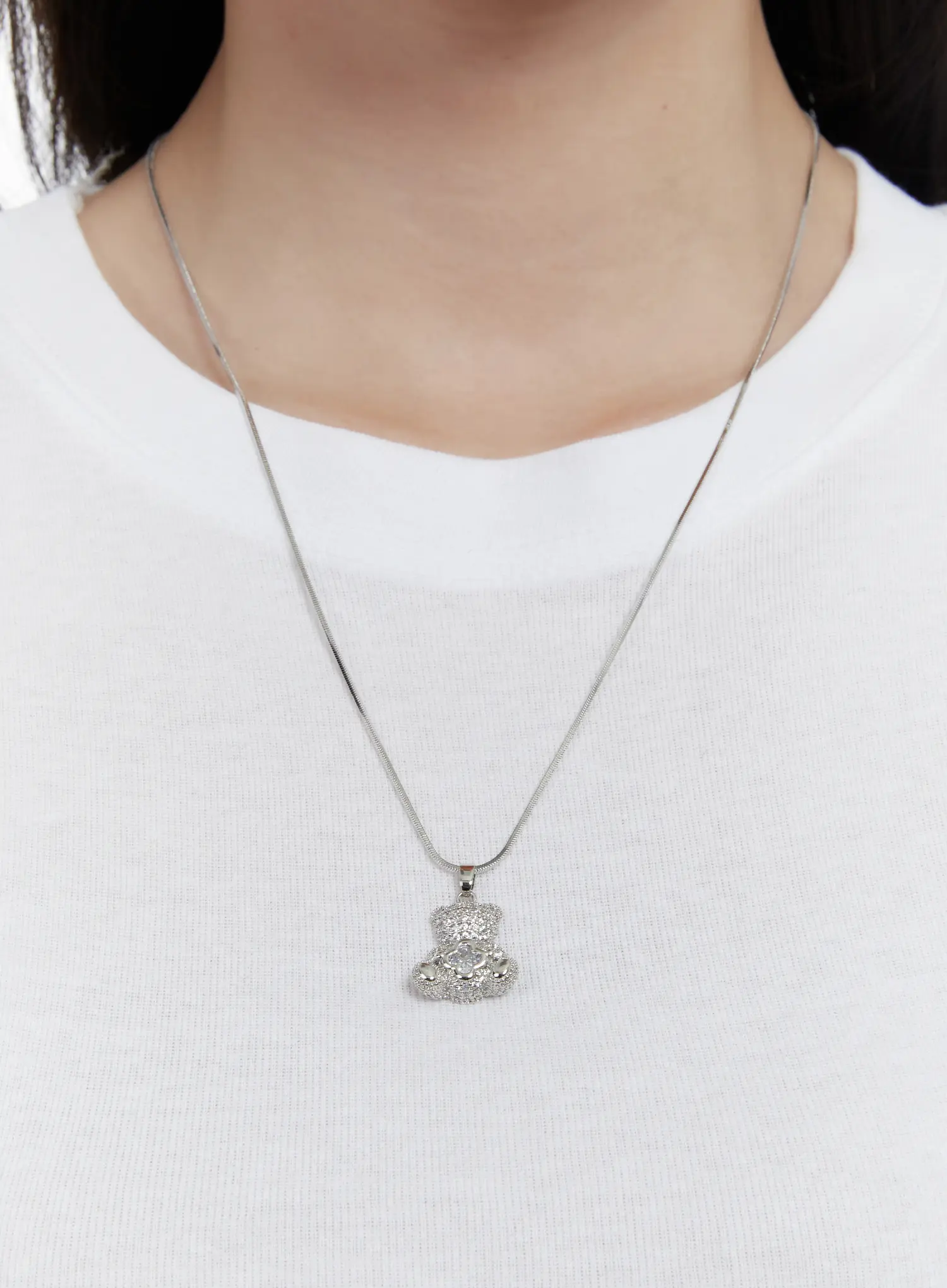 Sparkling Bear Necklace F502