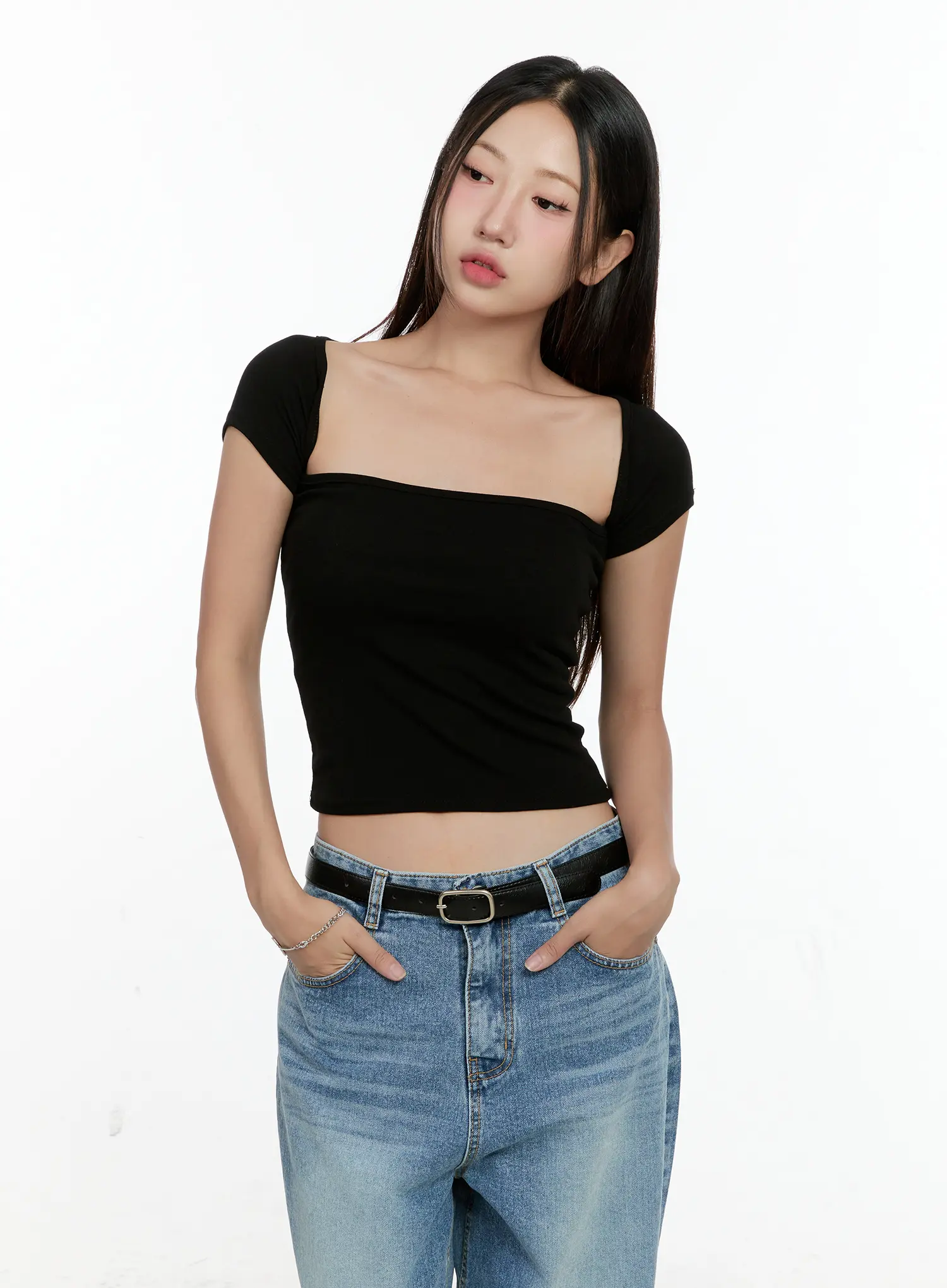 Square-Neck Crop Top CL531 - Image 10