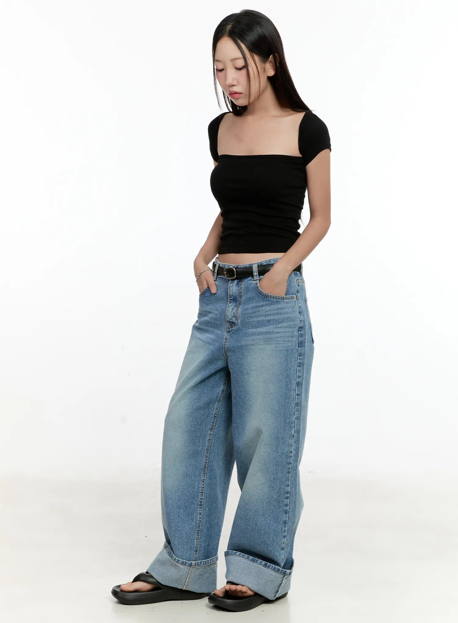 Square-Neck Crop Top CL531 - Image 7