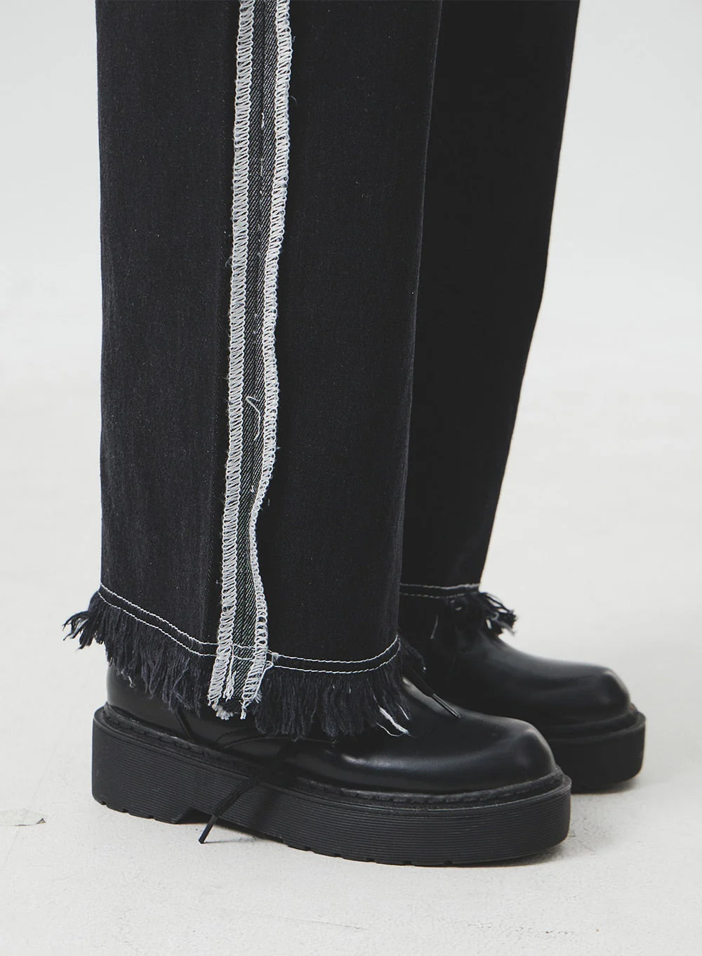 Stitch Detail Jeans BA307 - Image 10