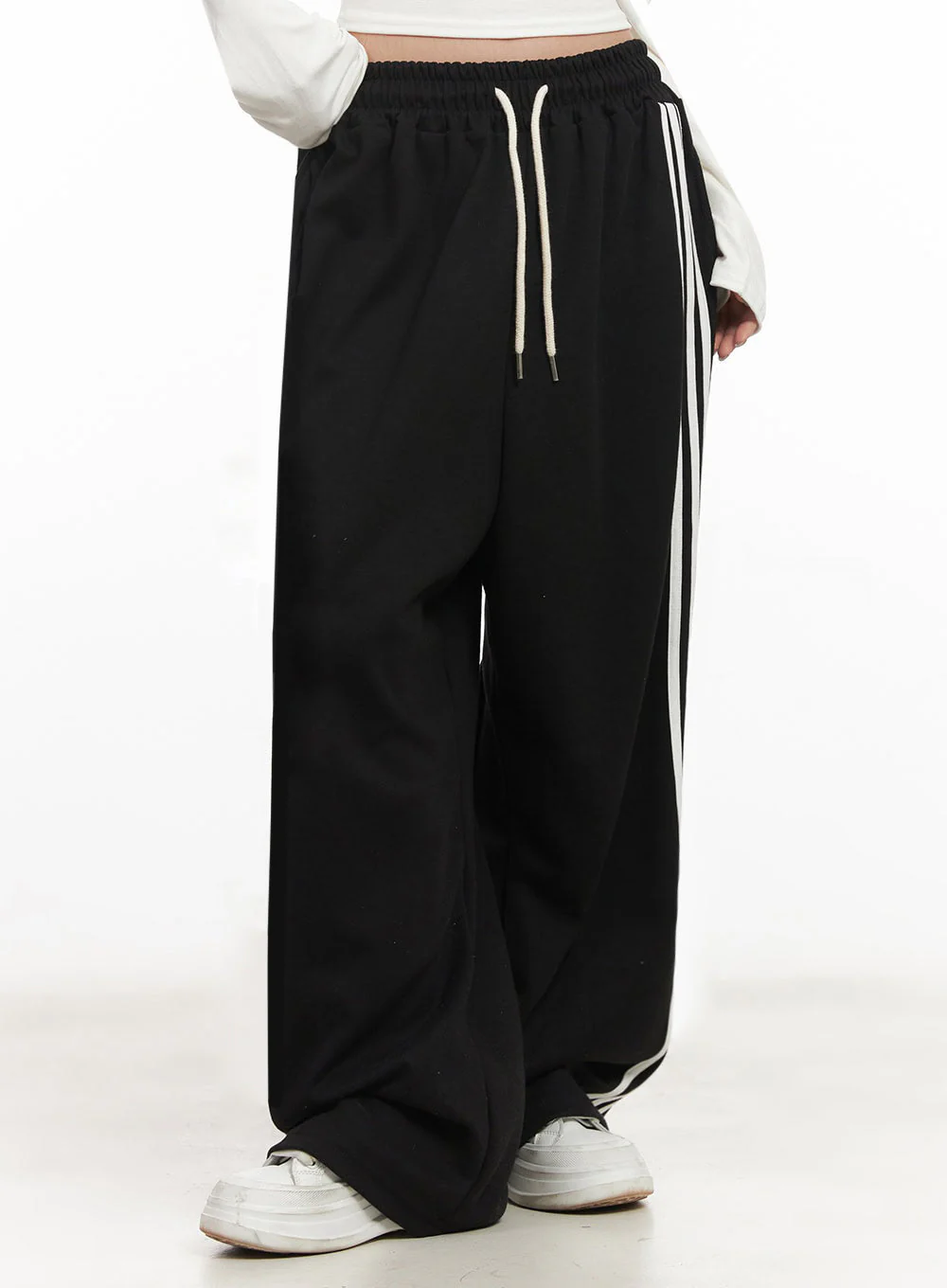 String Buttoned Trackpants IM524 - Image 8