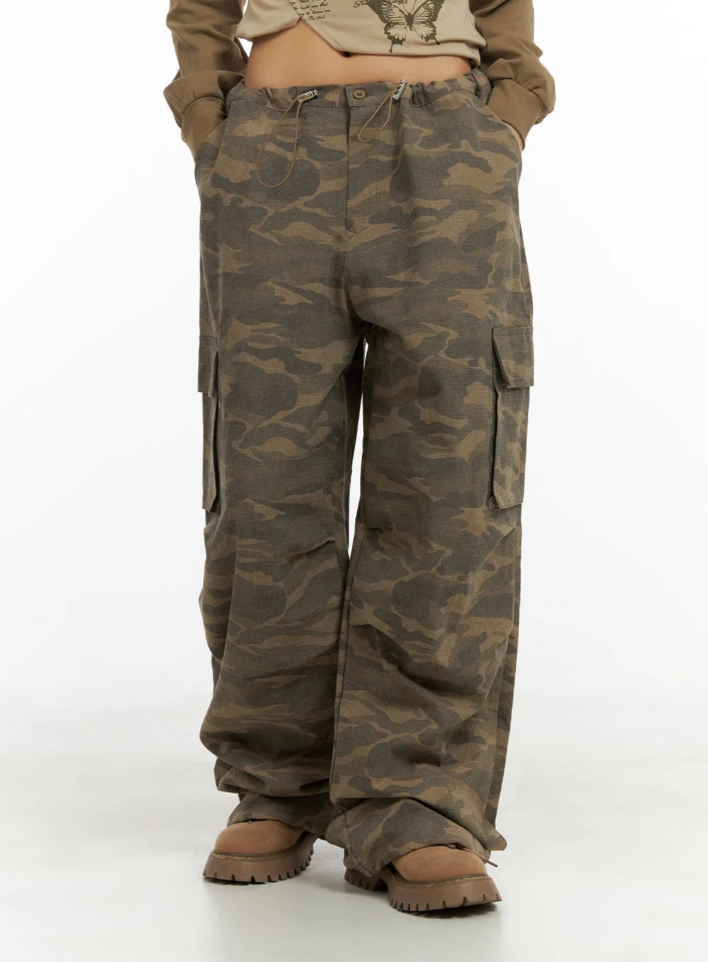 String Waist Camo Cargo Pants CA430 - Image 4