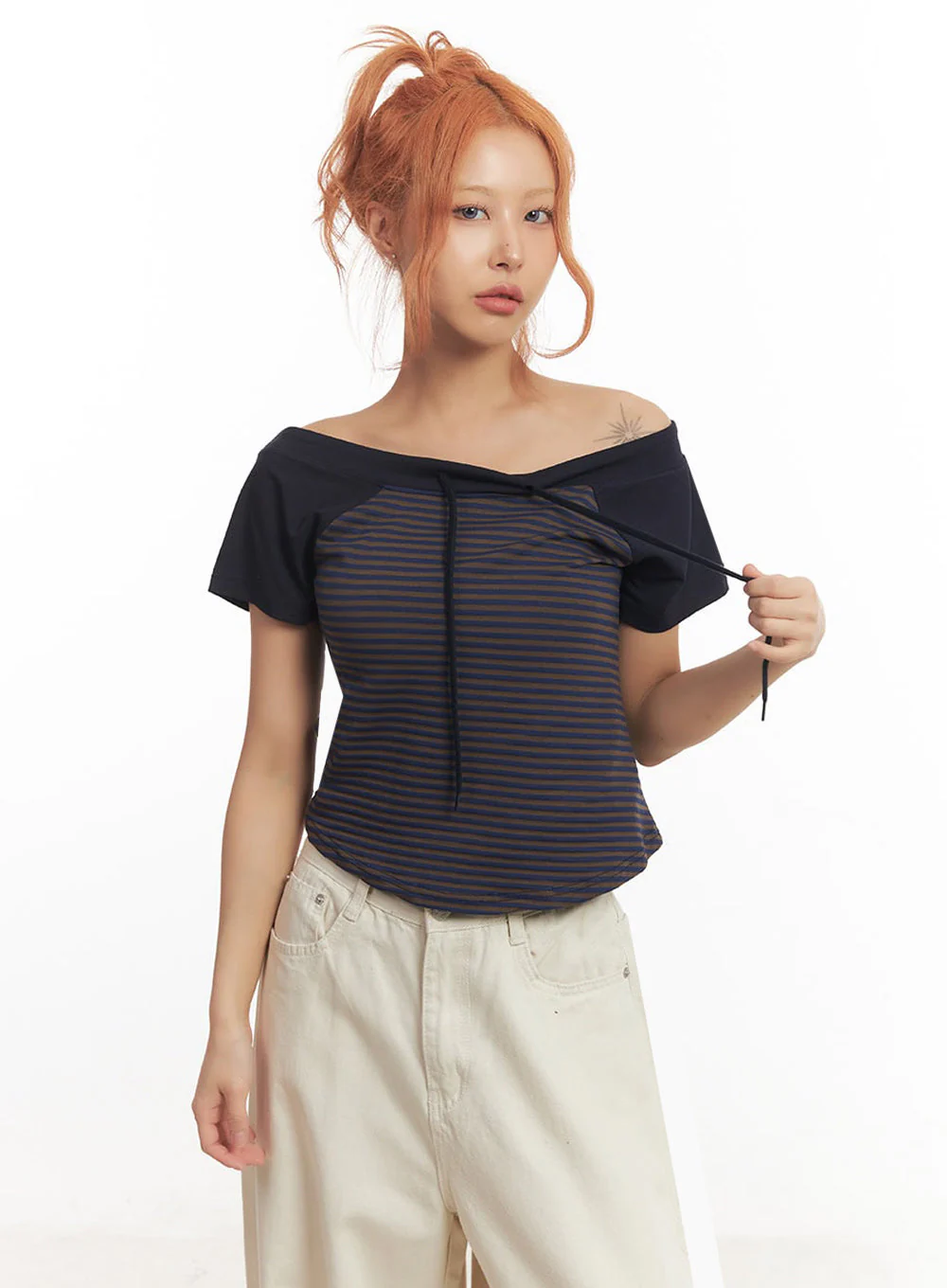 Stripe Off-Shoulder Hooded Top IA517 - Image 6