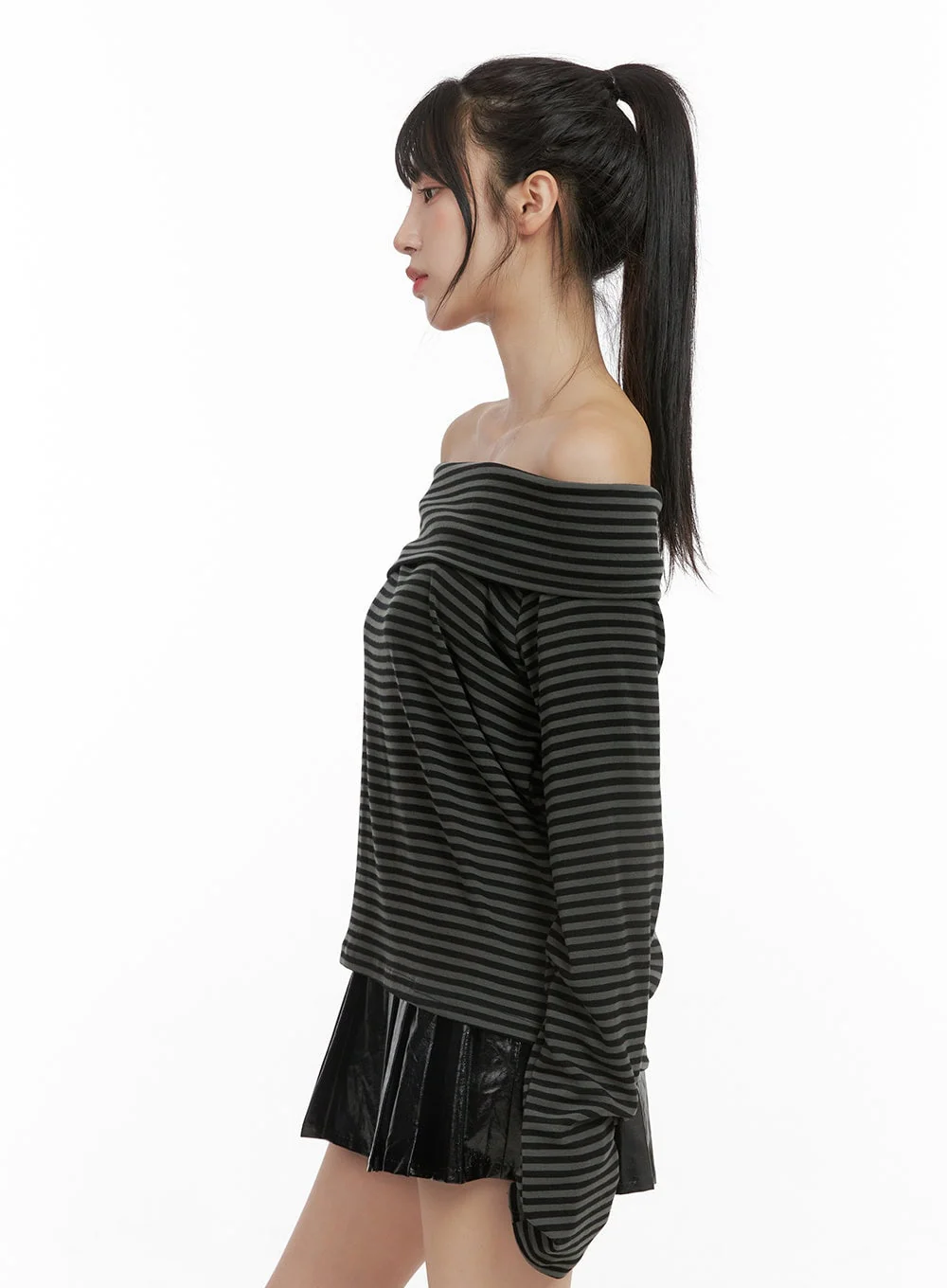 Stripe Off-Shoulder Top CG430 - Image 5
