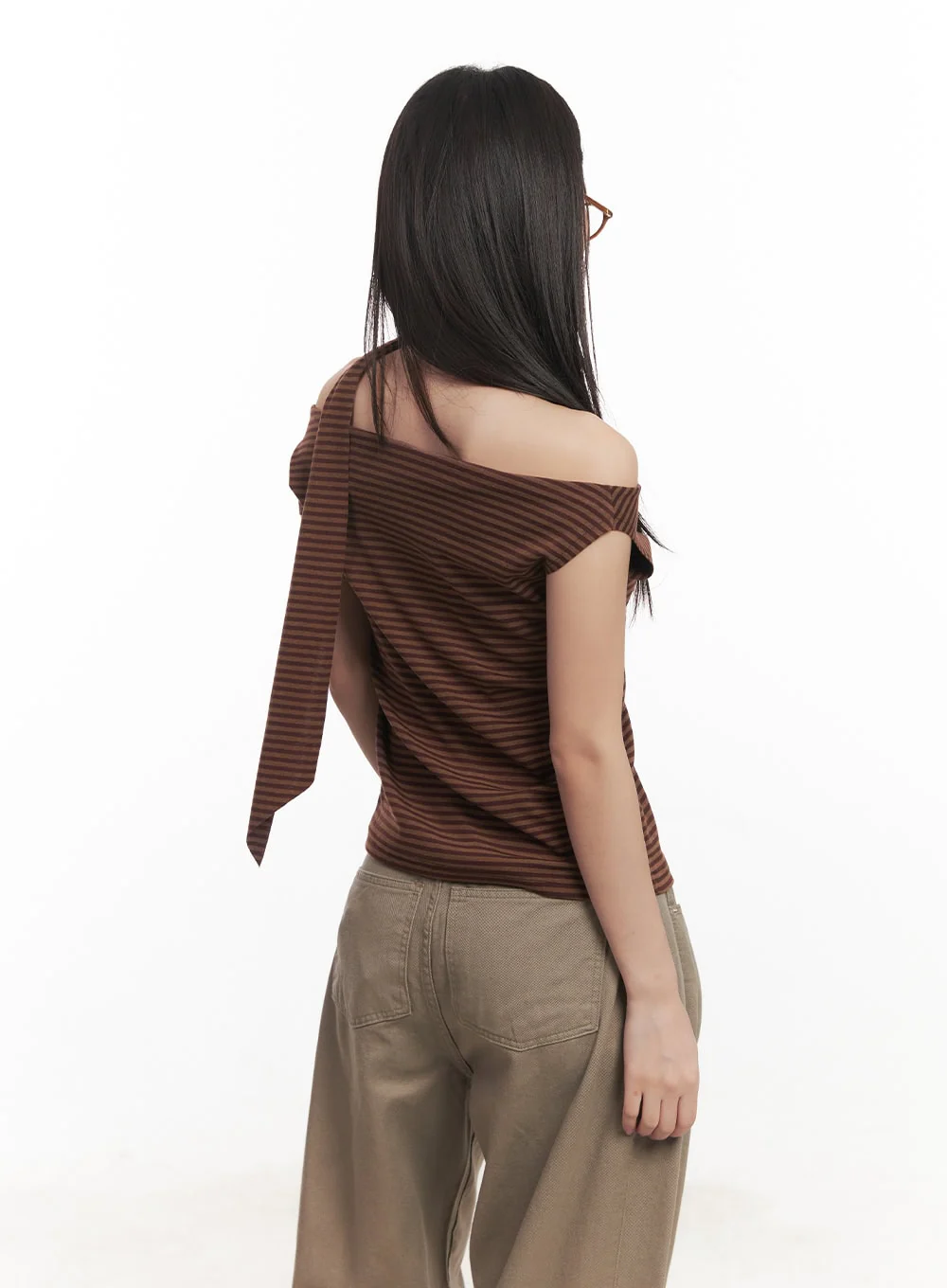 Stripe Off-Shoulder Top with Scarf CA521 - Image 4