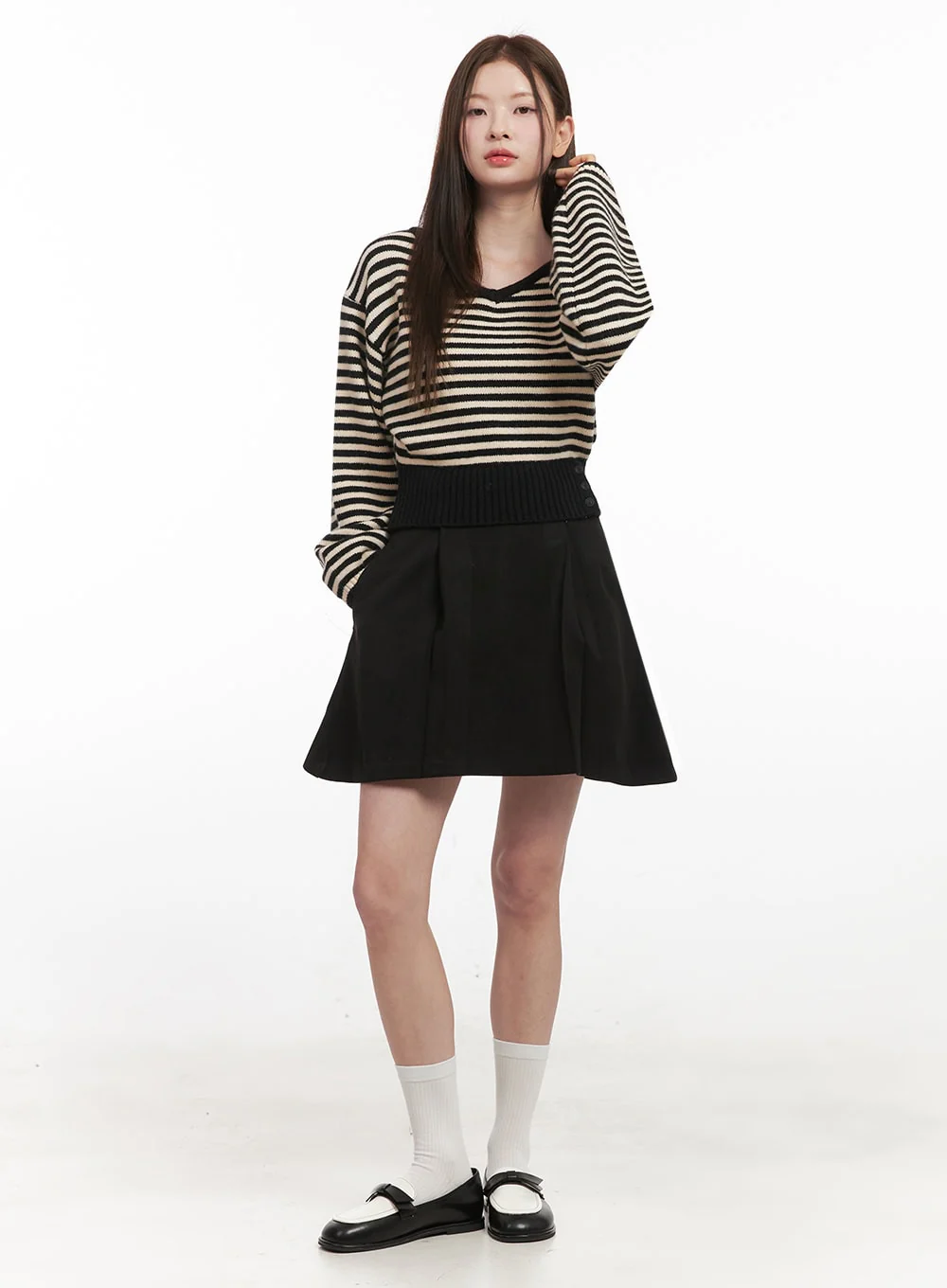 Stripe Oversized V-Neck Sweater IF505 - Image 11