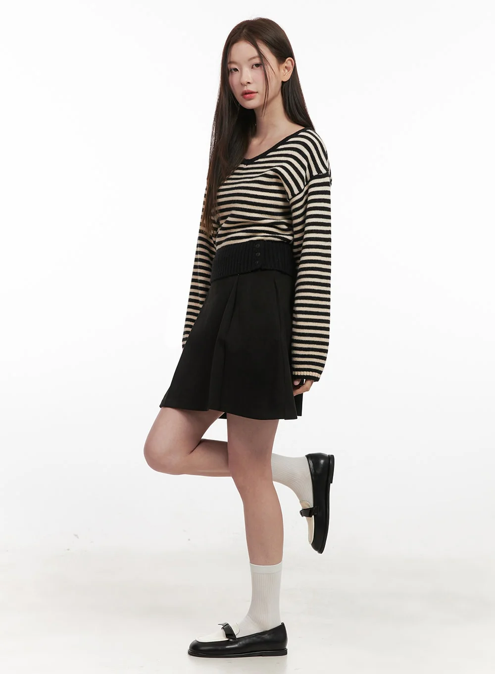 Stripe Oversized V-Neck Sweater IF505 - Image 12