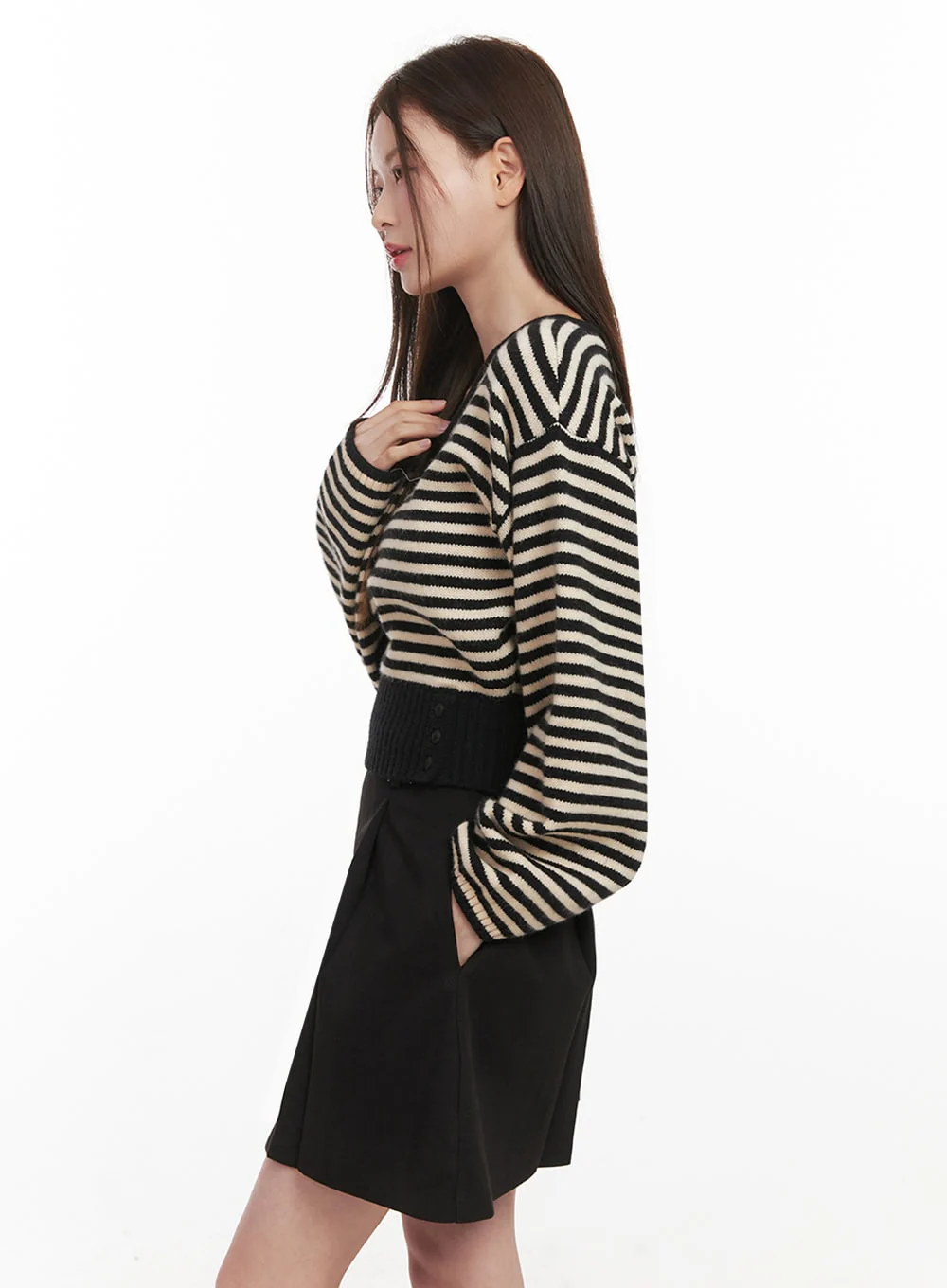 Stripe Oversized V-Neck Sweater IF505 - Image 7