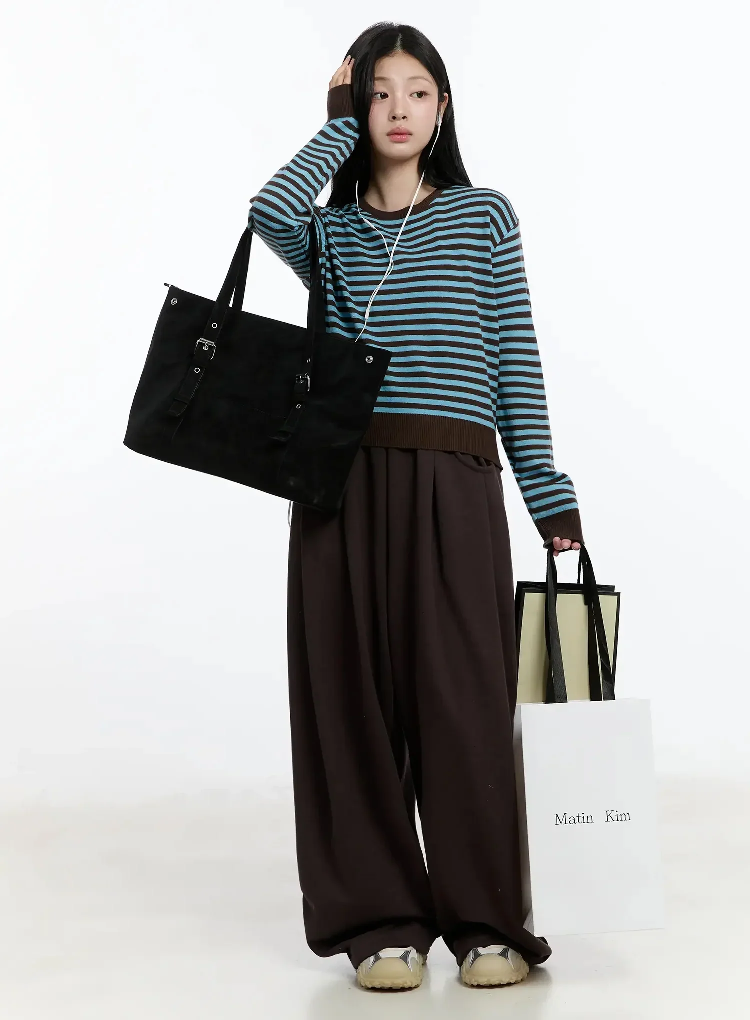 Striped Round Neck Knit Top IM519 - Image 11