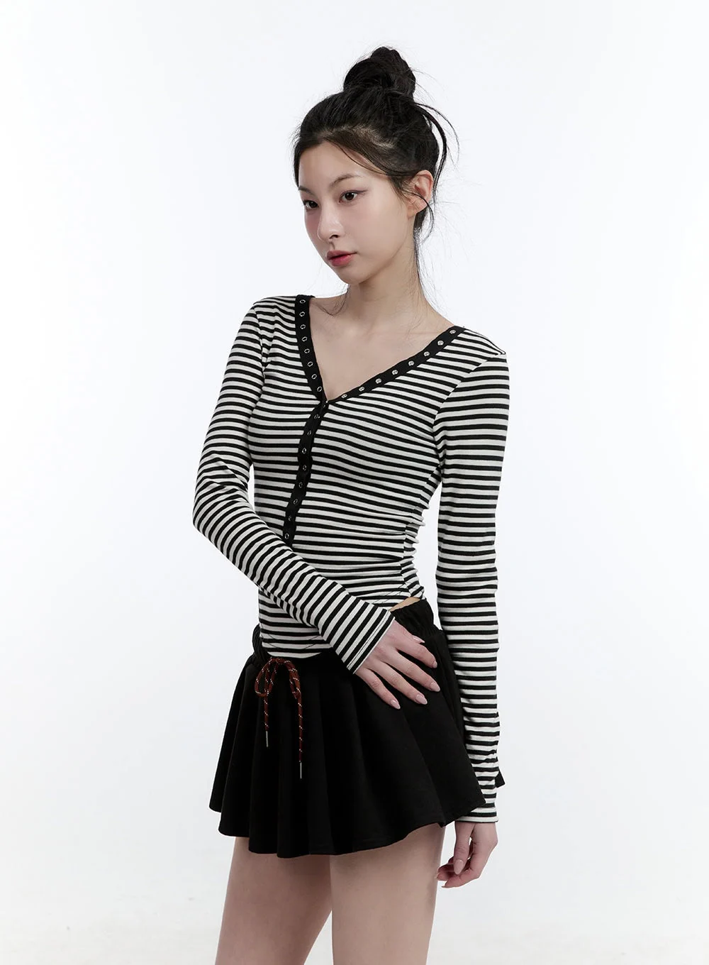 Striped Slim-Fit Buttoned Top CJ522 - Image 4