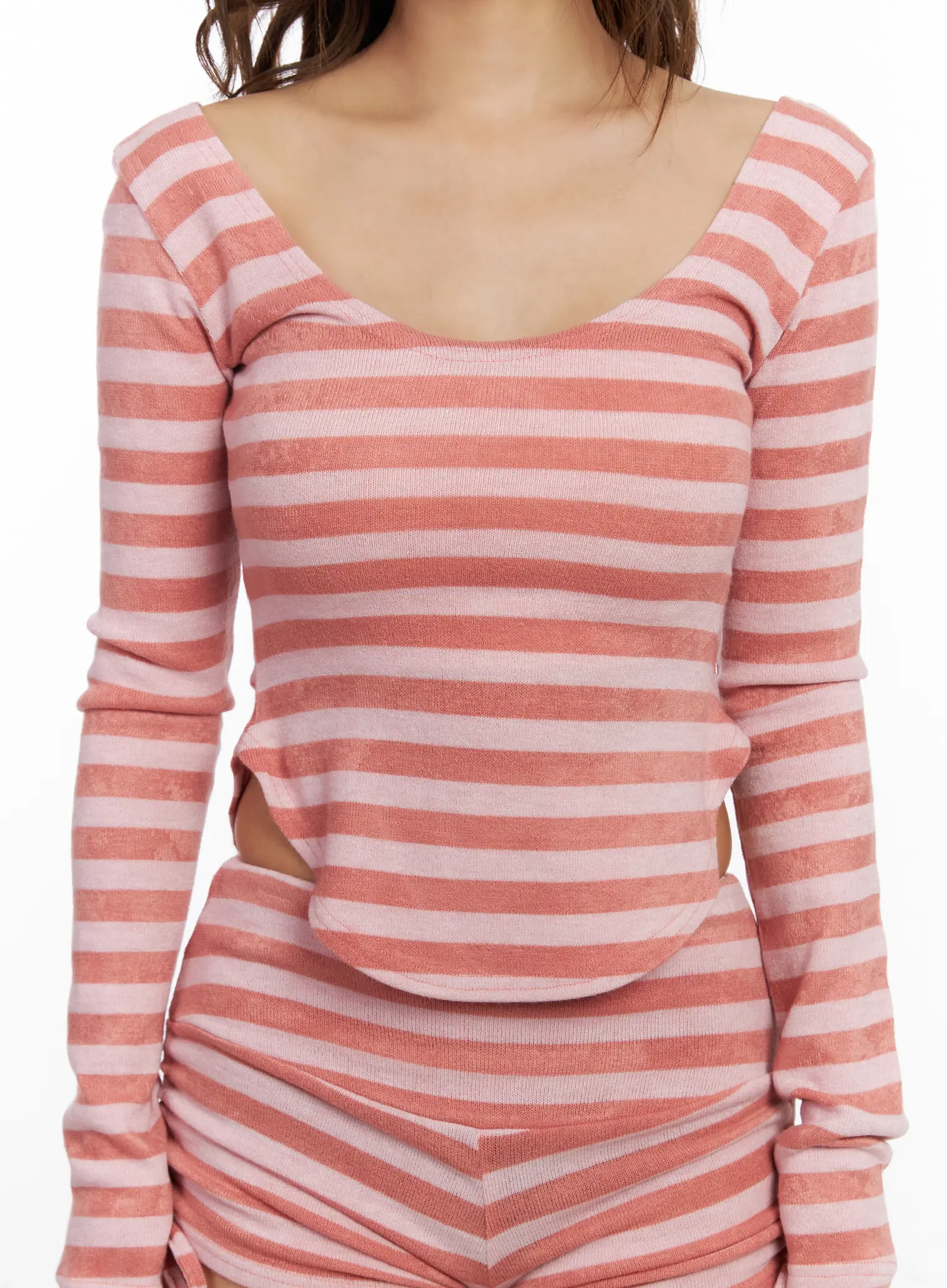 Striped U-Neck Long Sleeve Top CM520 - Image 4