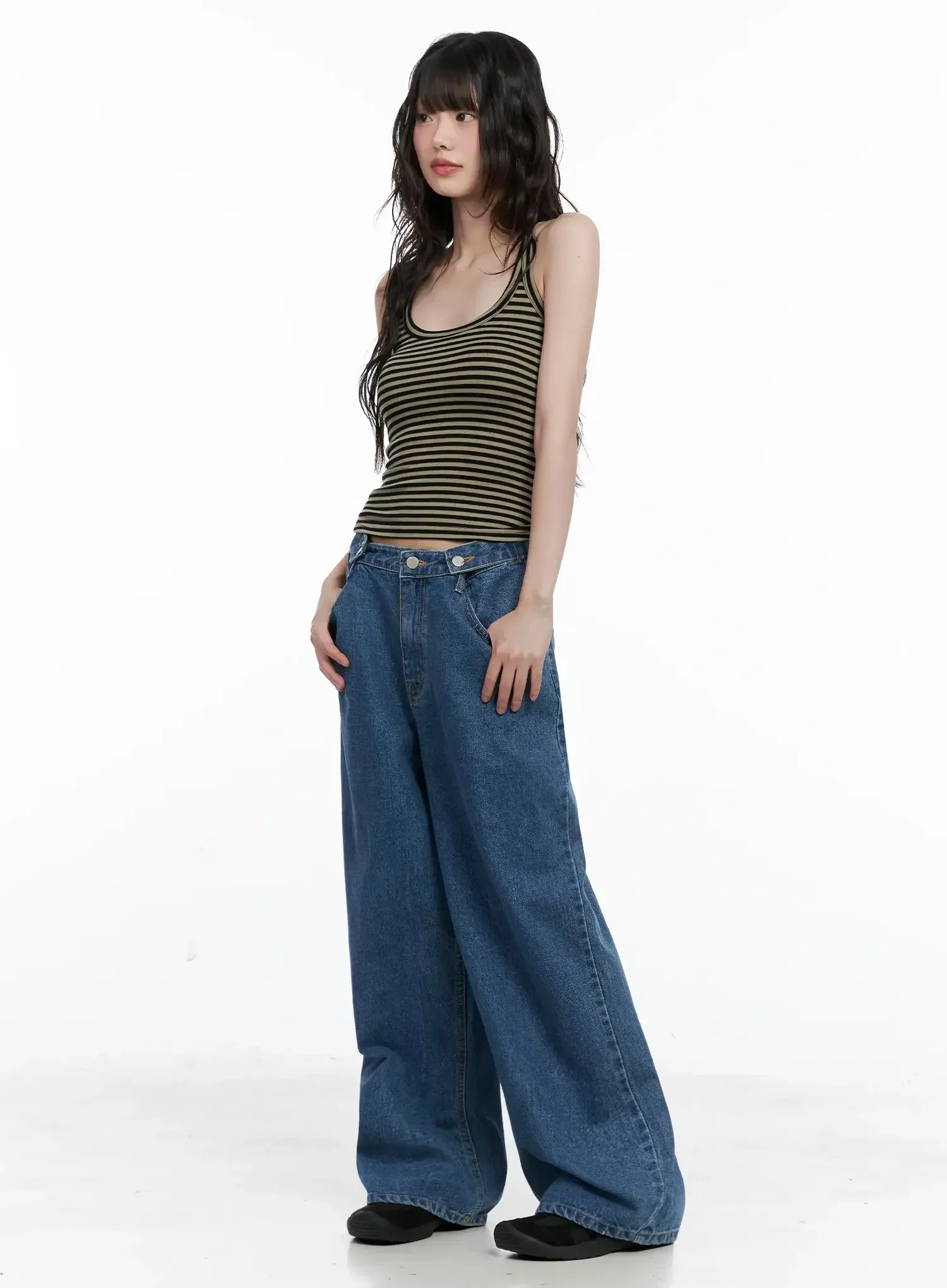 Striped U-Neck Tank Top IL528 - Image 12