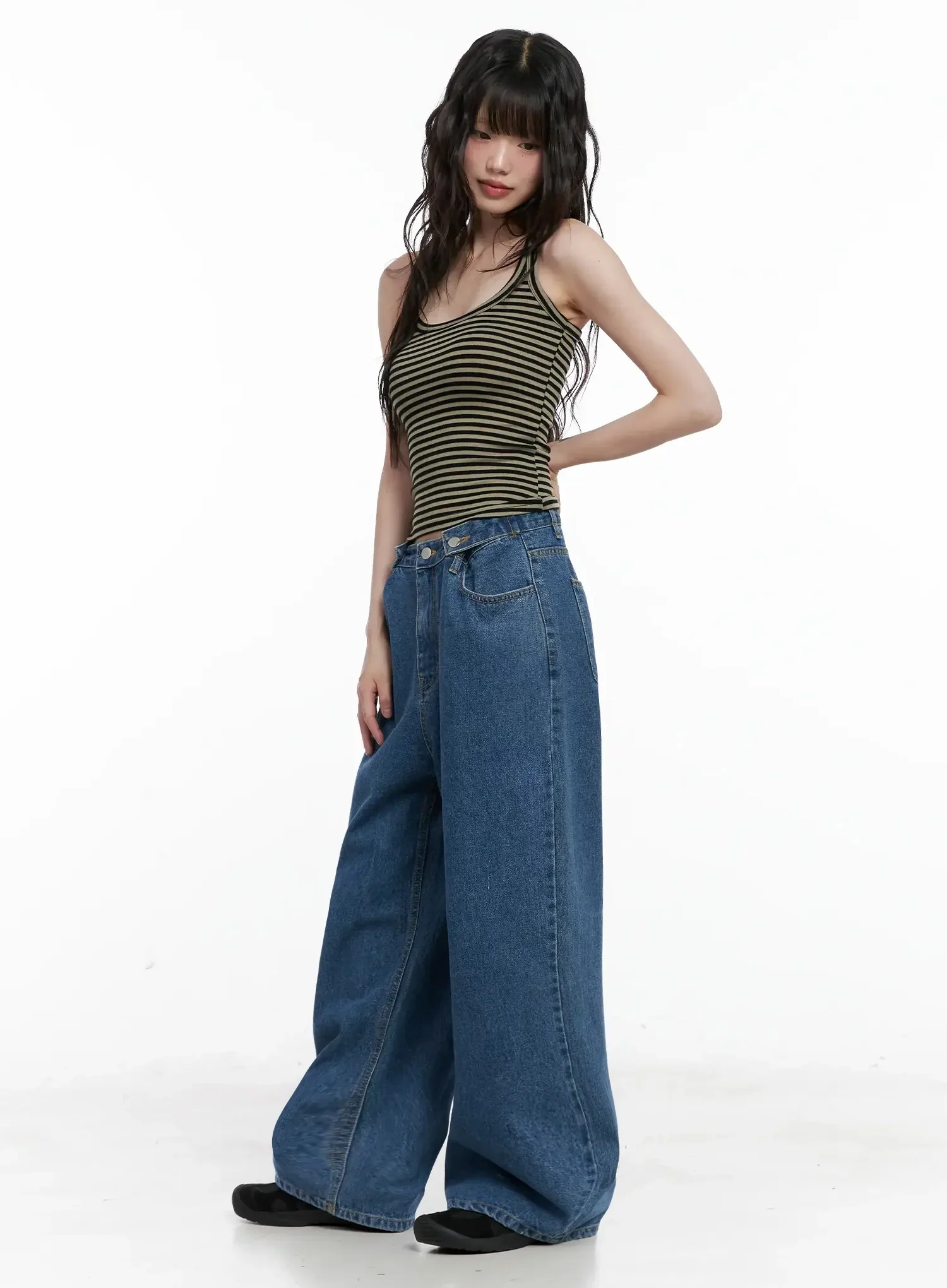 Striped U-Neck Tank Top IL528 - Image 13