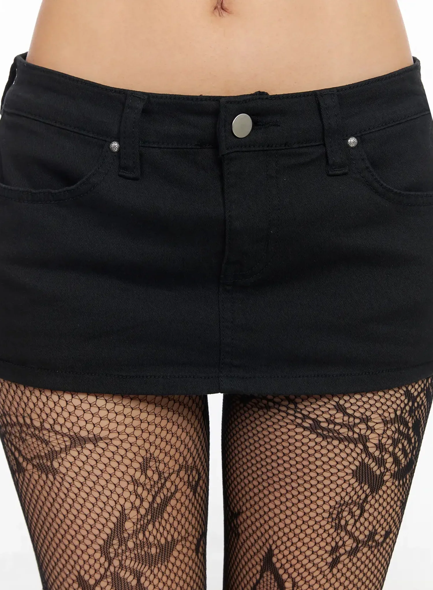 Studded Low-Rise Mini Skort IA507 - Image 4