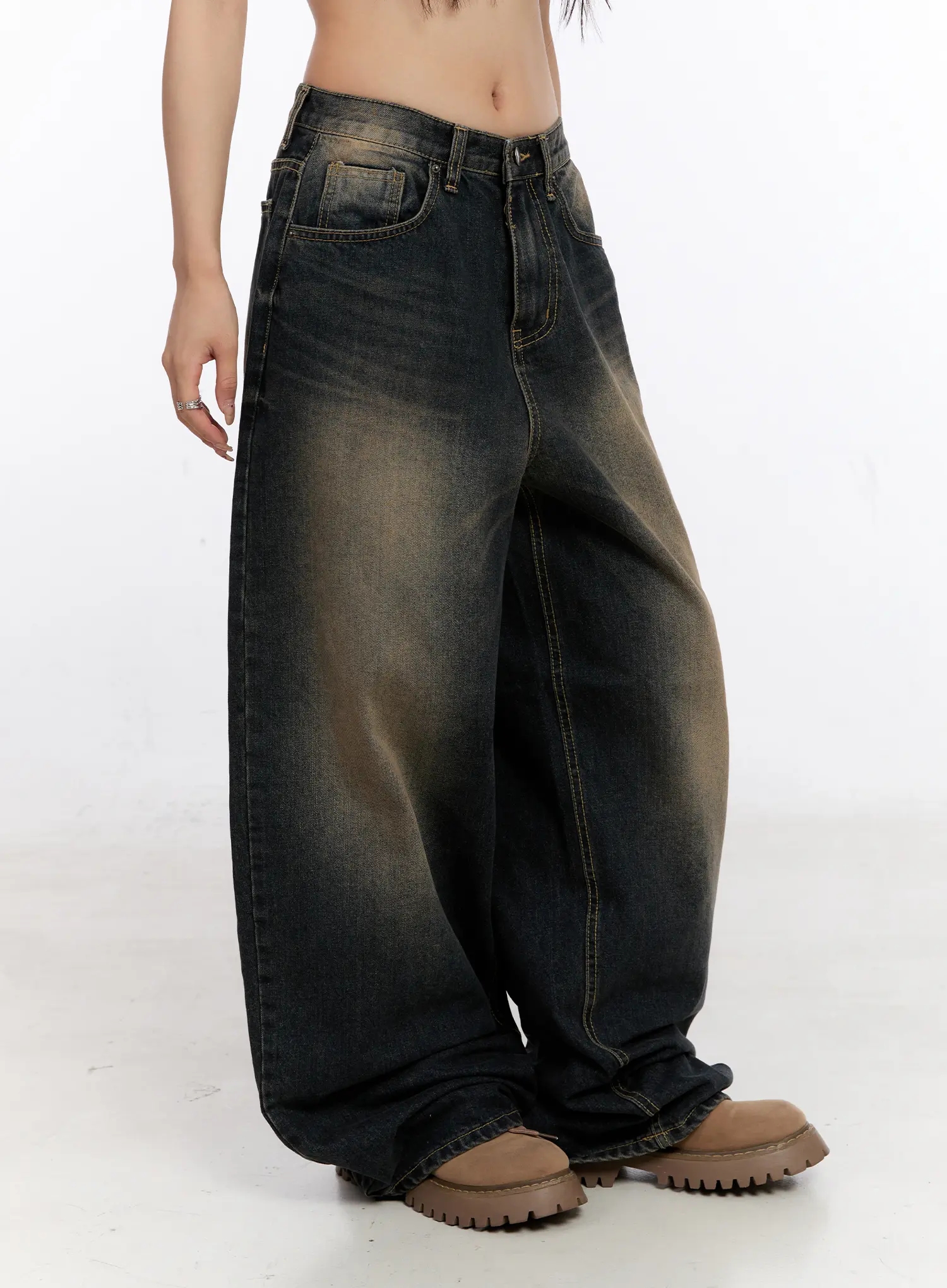 Sylvia Vintage Washed Baggy Jeans CO501 - Image 4