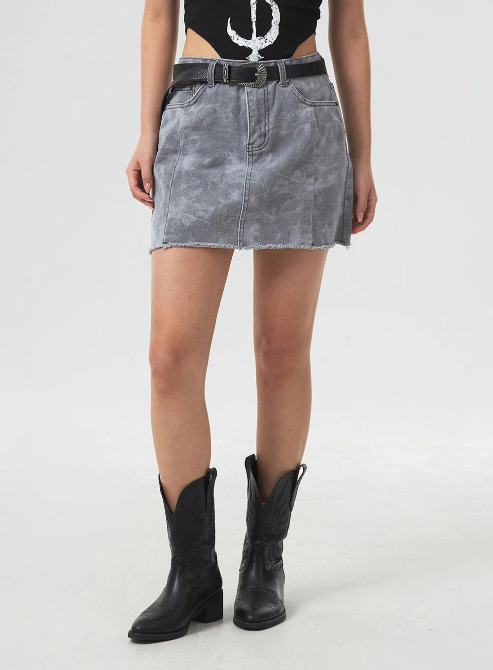 Thin Strap Graphic Top CM329 - Image 11