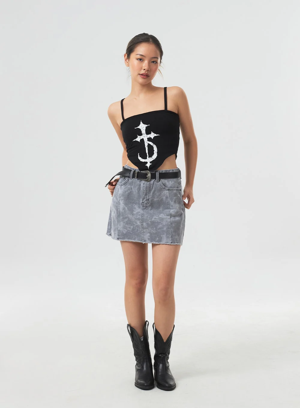 Thin Strap Graphic Top CM329 - Image 13