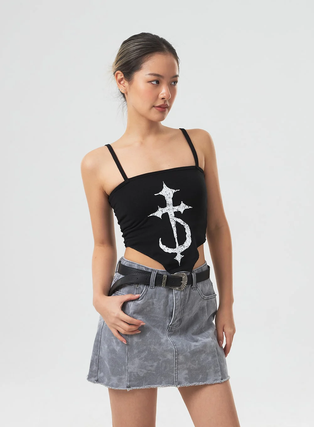Thin Strap Graphic Top CM329 - Image 9