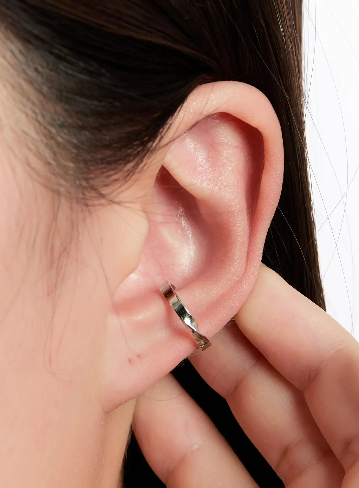 Twist Design Ear Cuff IN528 - Image 2