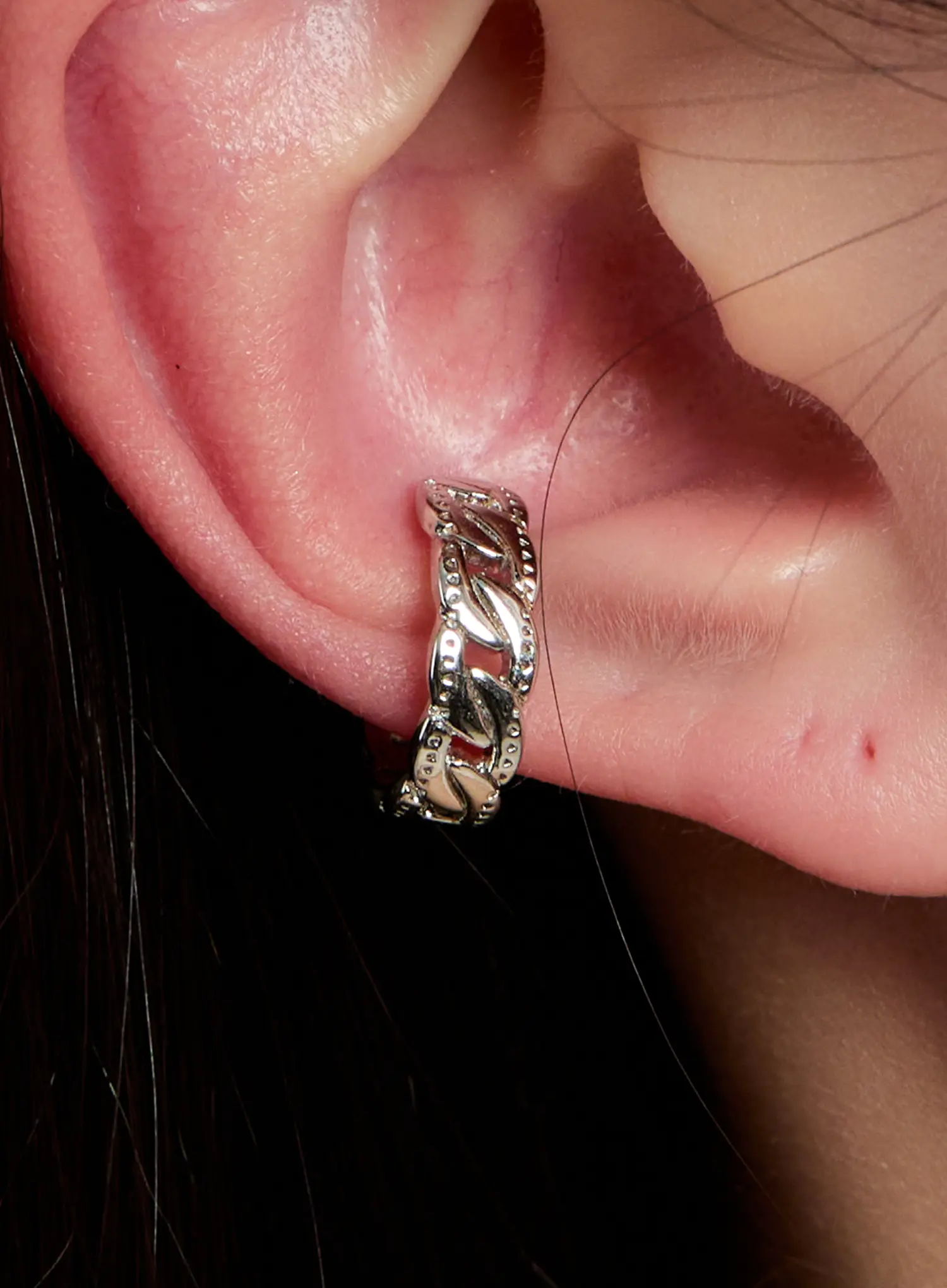 Twisted Ear Cuff IN528 - Image 2