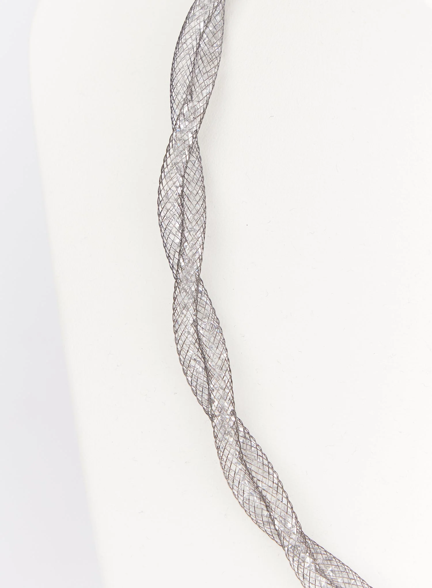 Twisted Sparkle Necklace CM519 - Image 10