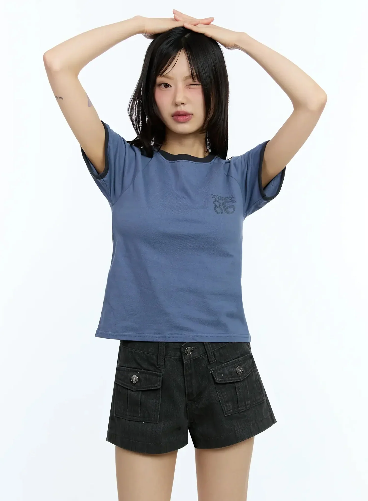 Two-Tone Graphic Tee IU524 - Image 8