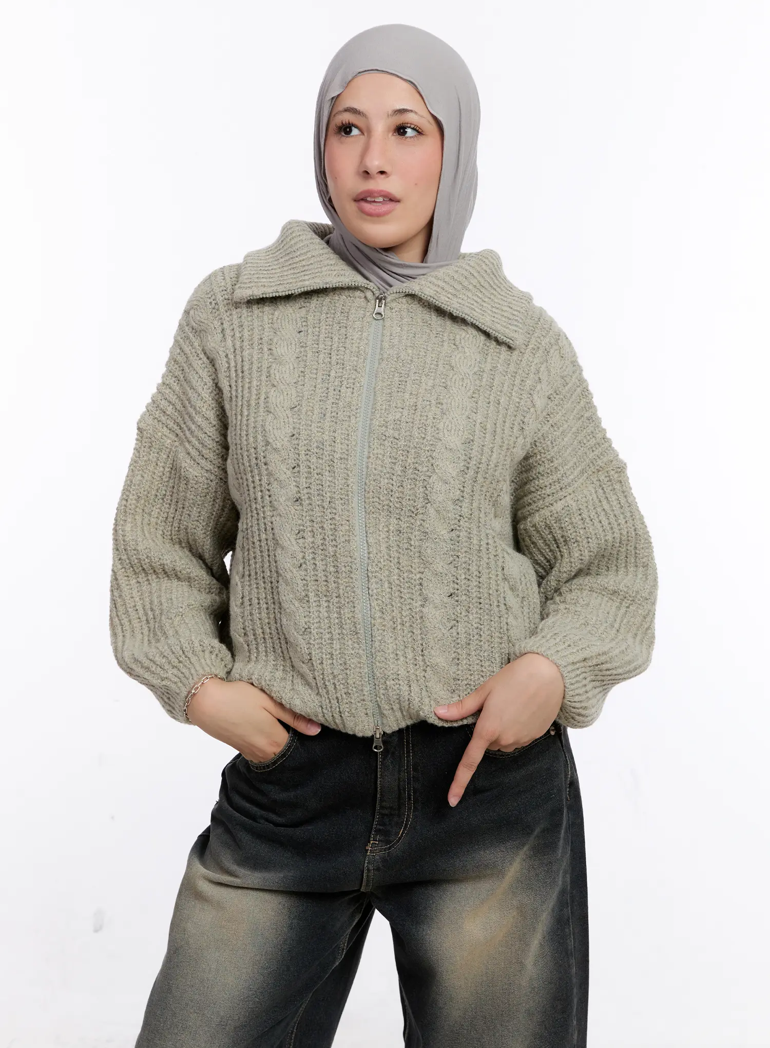 Two-Way Knit Zip-Up CS524
