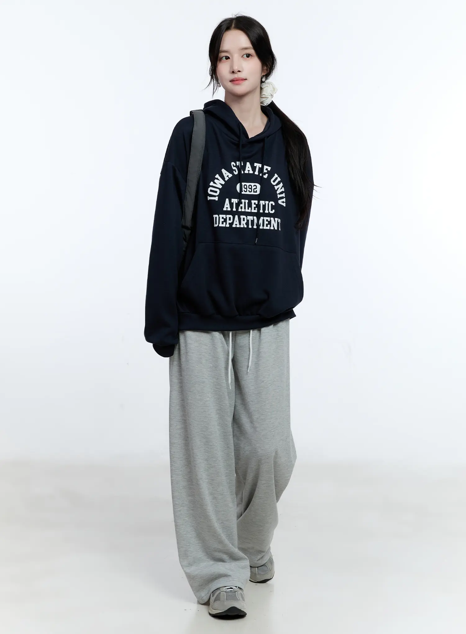 University Print Oversized Hoodie CG514 - Image 9