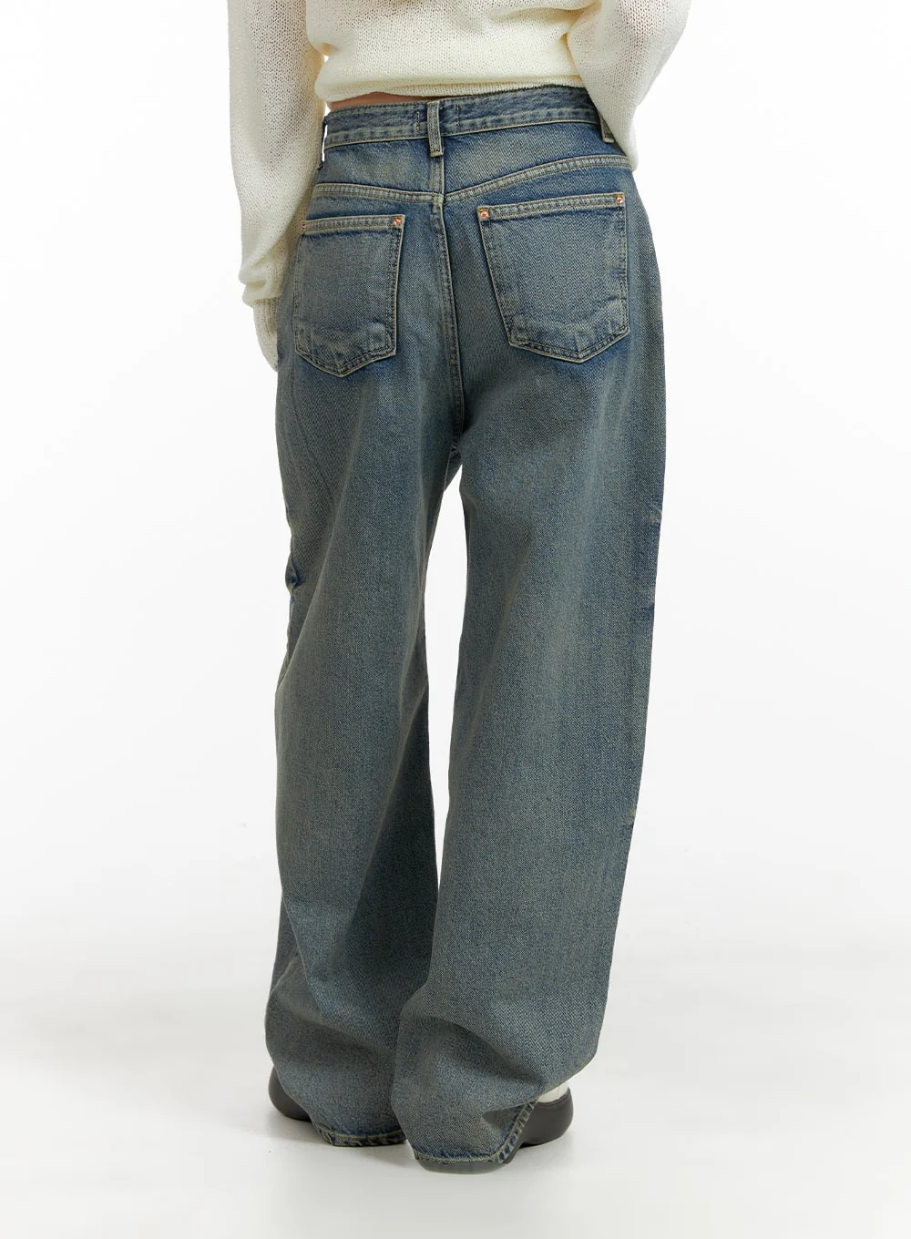 Urban Chic Washed Baggy Jeans CM411 - Image 4