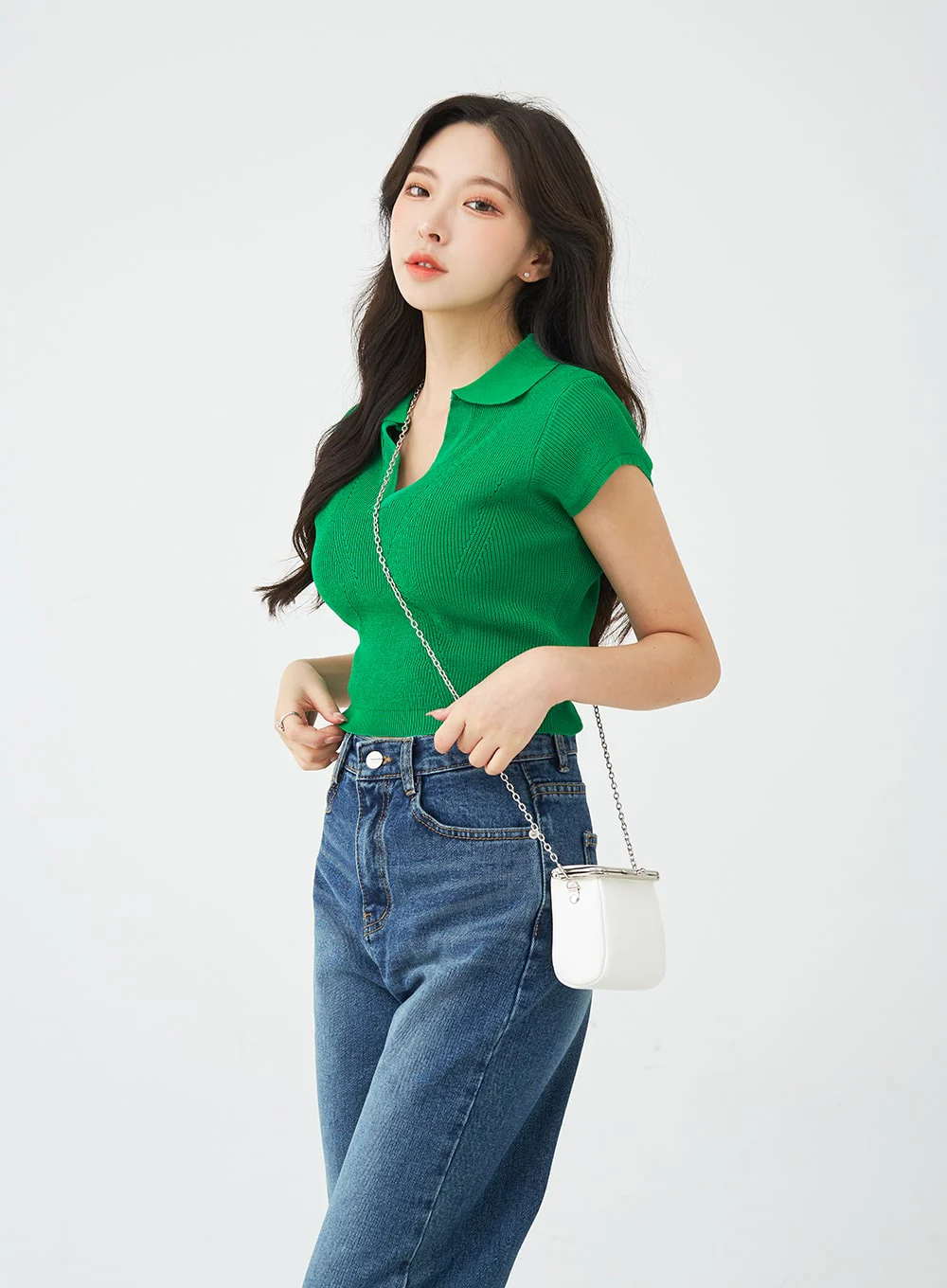 V-Neck Collar Crop Short Sleeve Tee BG09 - Image 3