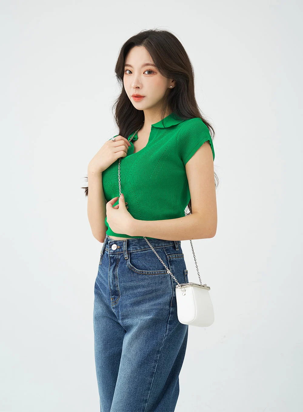 V-Neck Collar Crop Short Sleeve Tee BG09 - Image 4