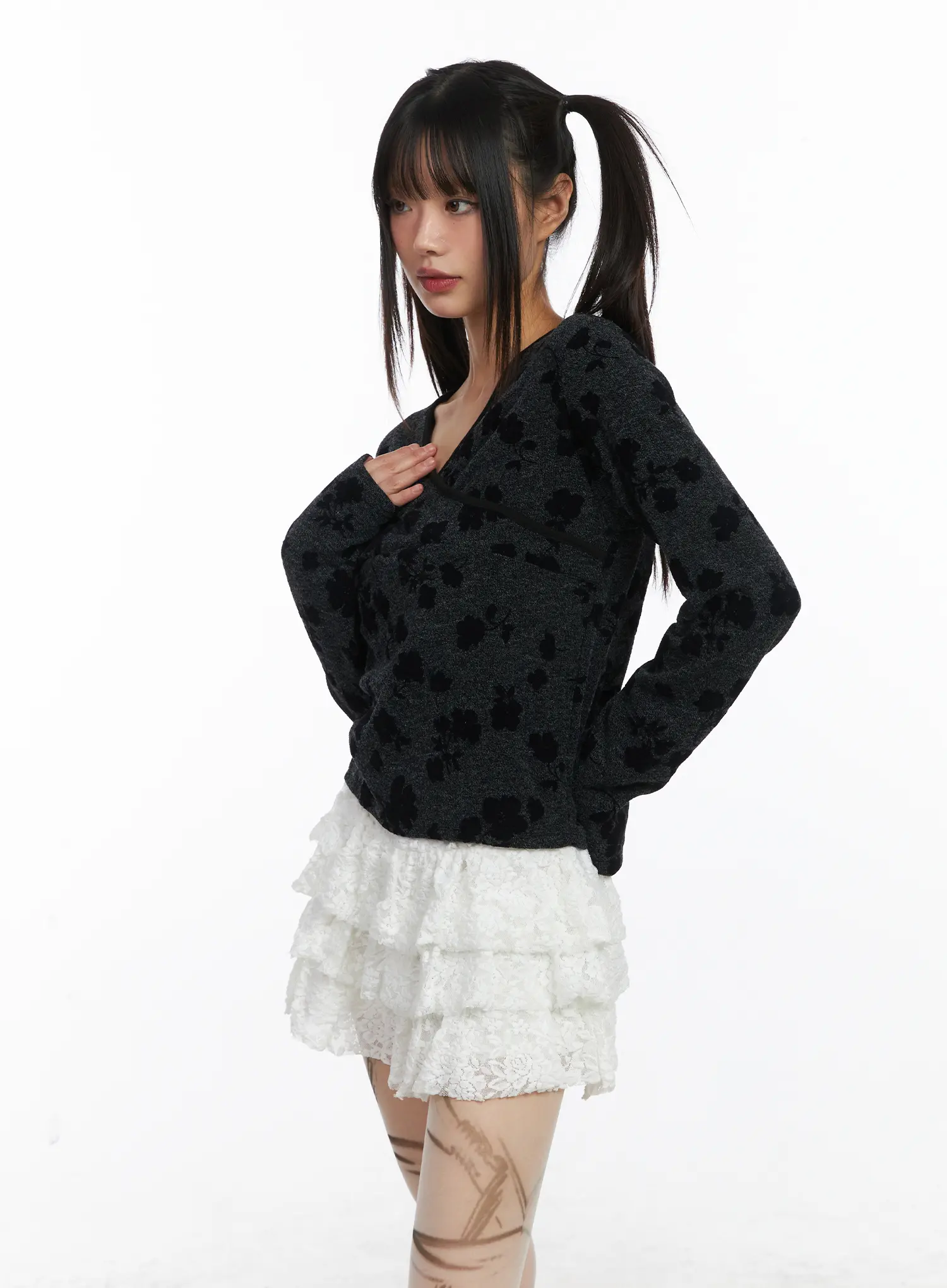 V-Neck Floral Wrap Long Sleeve Top CD518 - Image 5