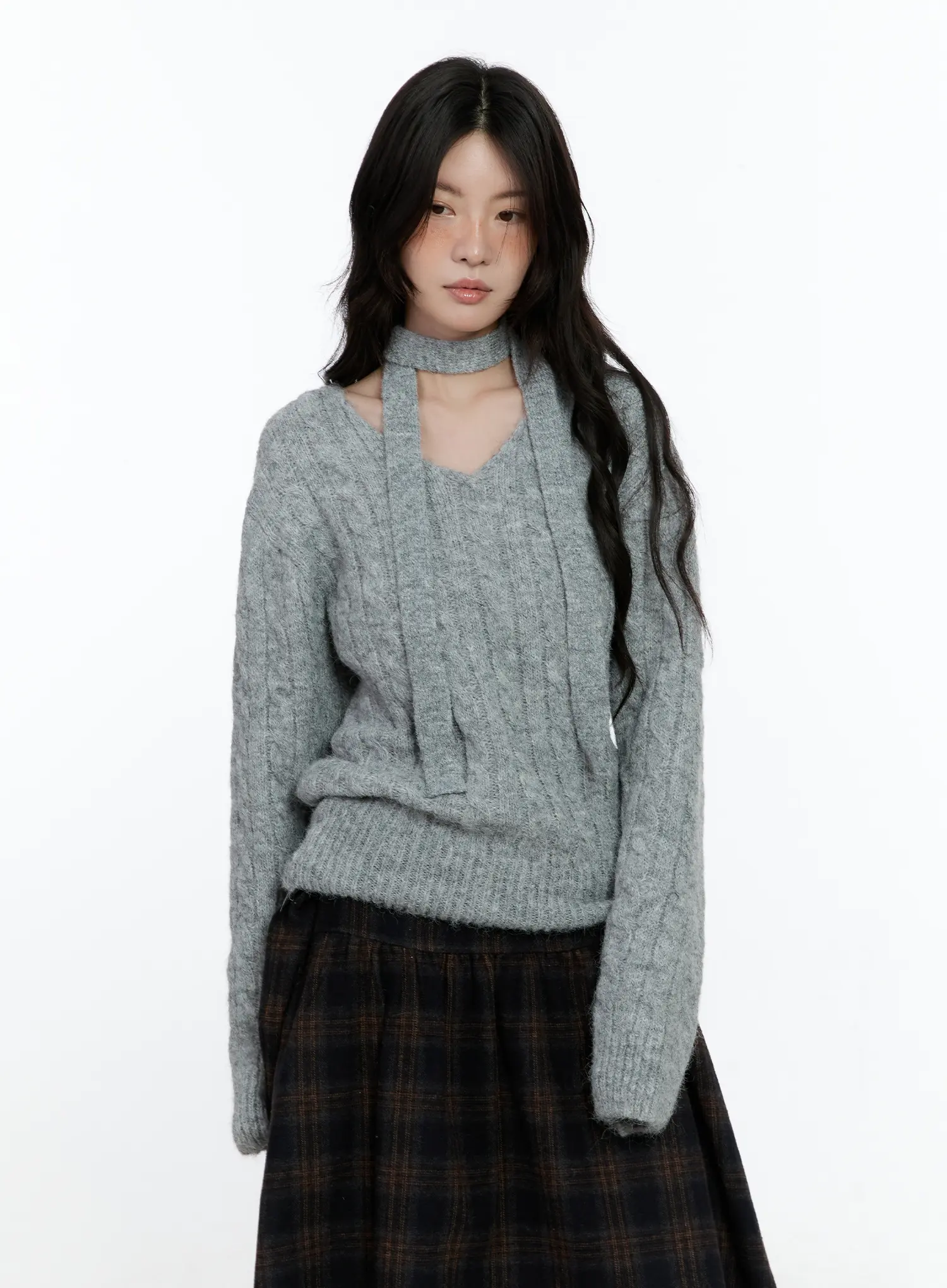 V-Neck Knit Sweater and Tie Set CN517 - Image 11