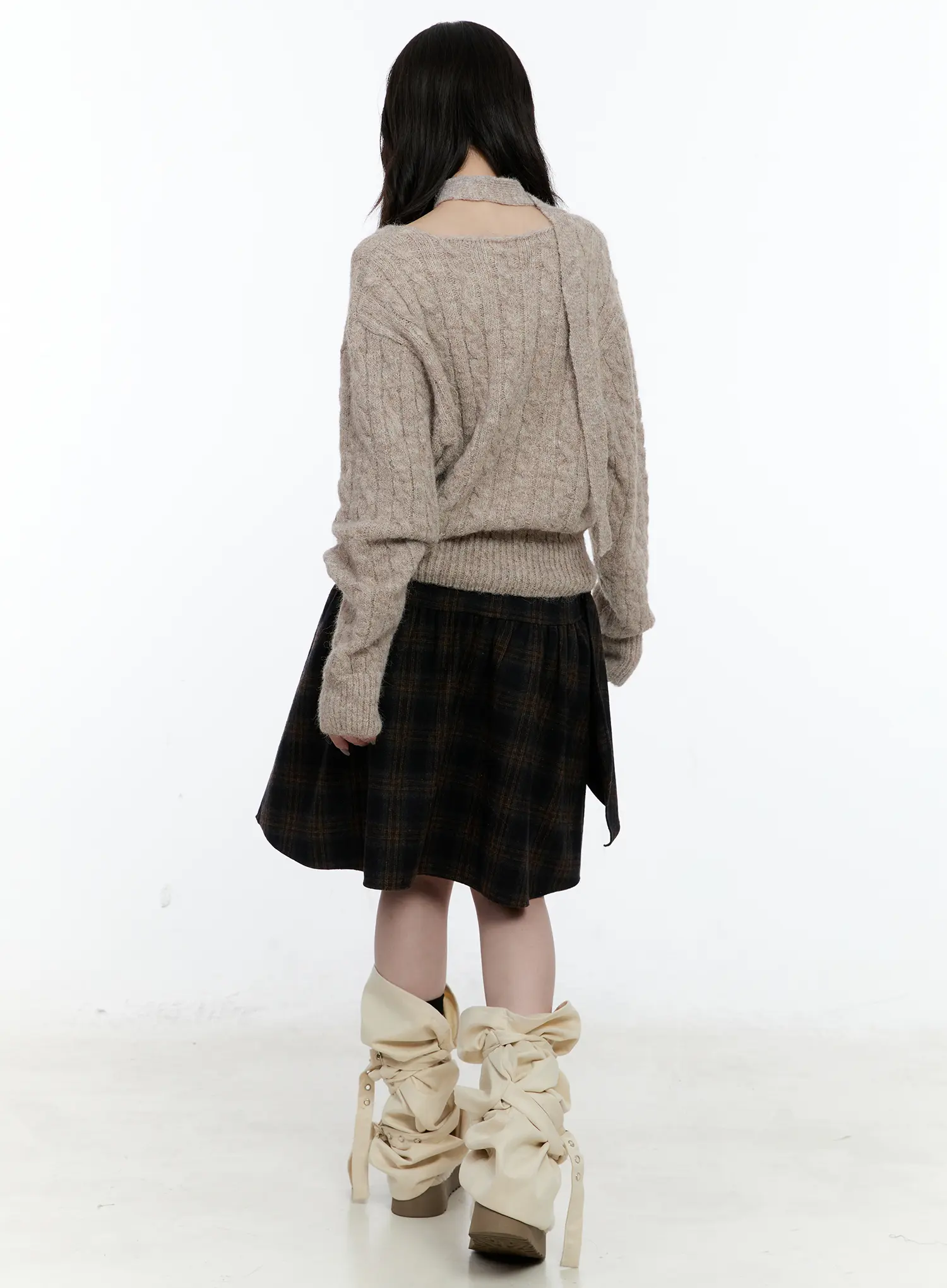 V-Neck Knit Sweater and Tie Set CN517 - Image 5